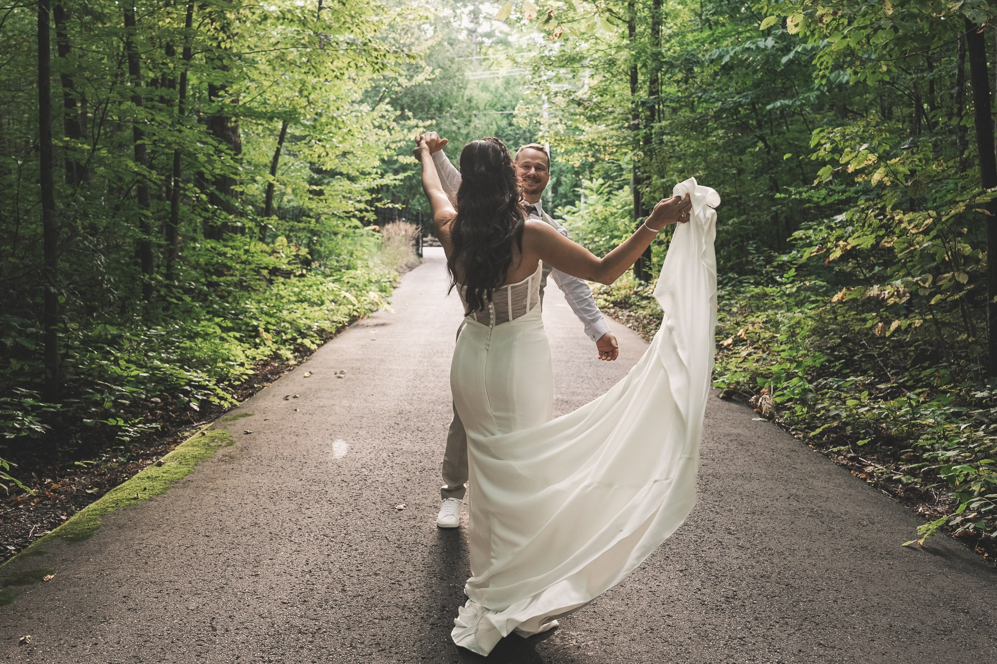 Elegant & Emotional Wedding Photography in Toronto | Madhurina Photography. Madhurina photography