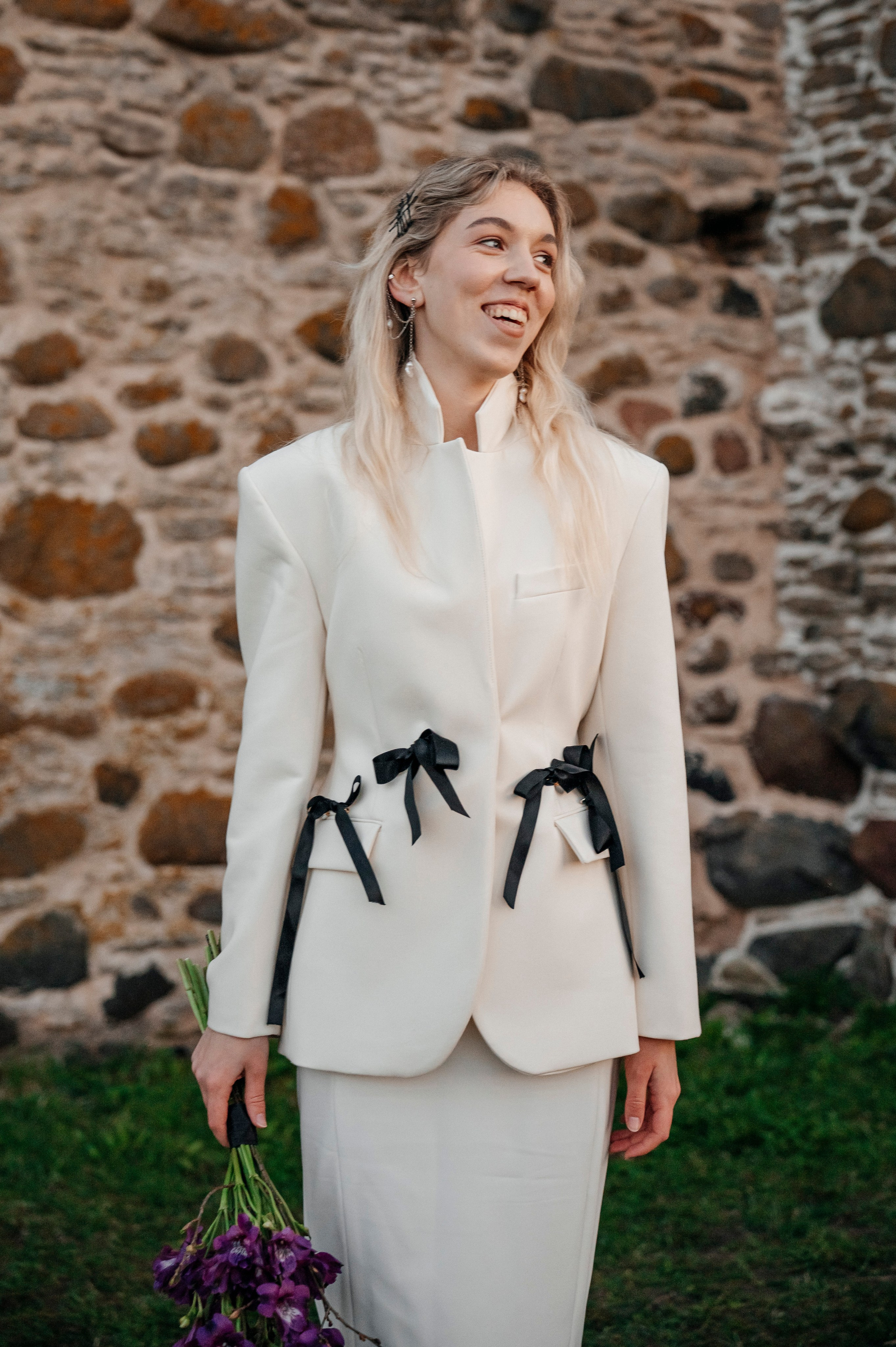 В замке у моря. Фотограф Таллинн — свадьба |семья | lovestory