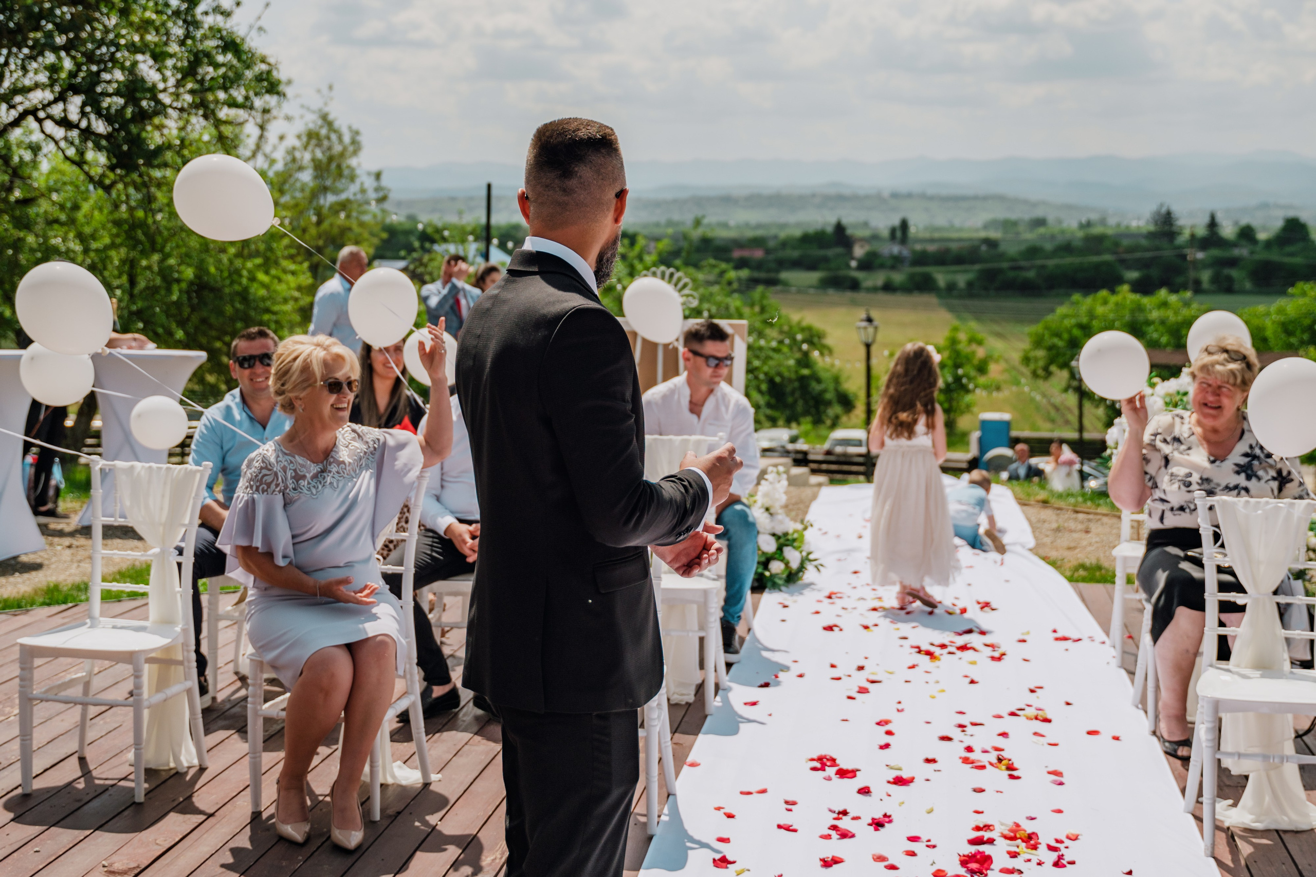 Minodora & Claudiu. Dragosbaciuartphotographer