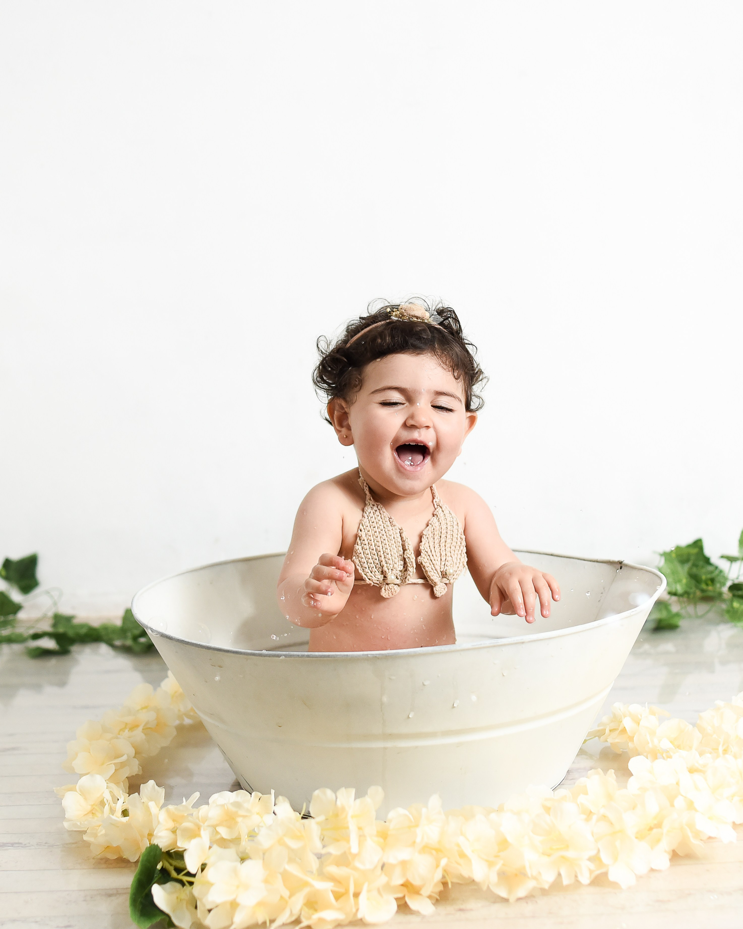 Sesión 1er año de Aliss. Temática: Bosque encantado. Fotografo de casamiento en misiones y fotógrafo de familia  Posadas