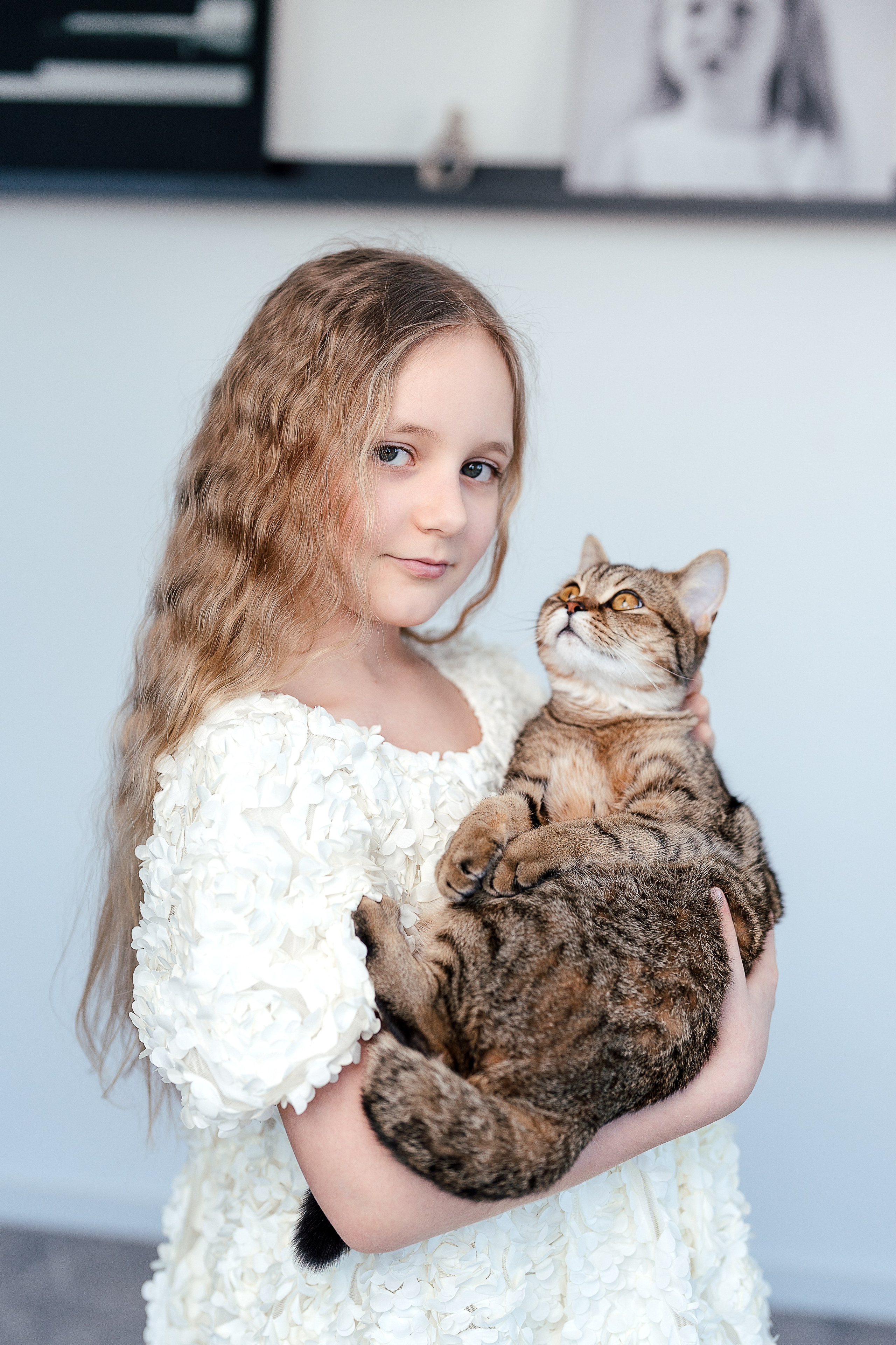 Family home shooting. Family, conceptual women portrait photograher in Geneva, Switzerland