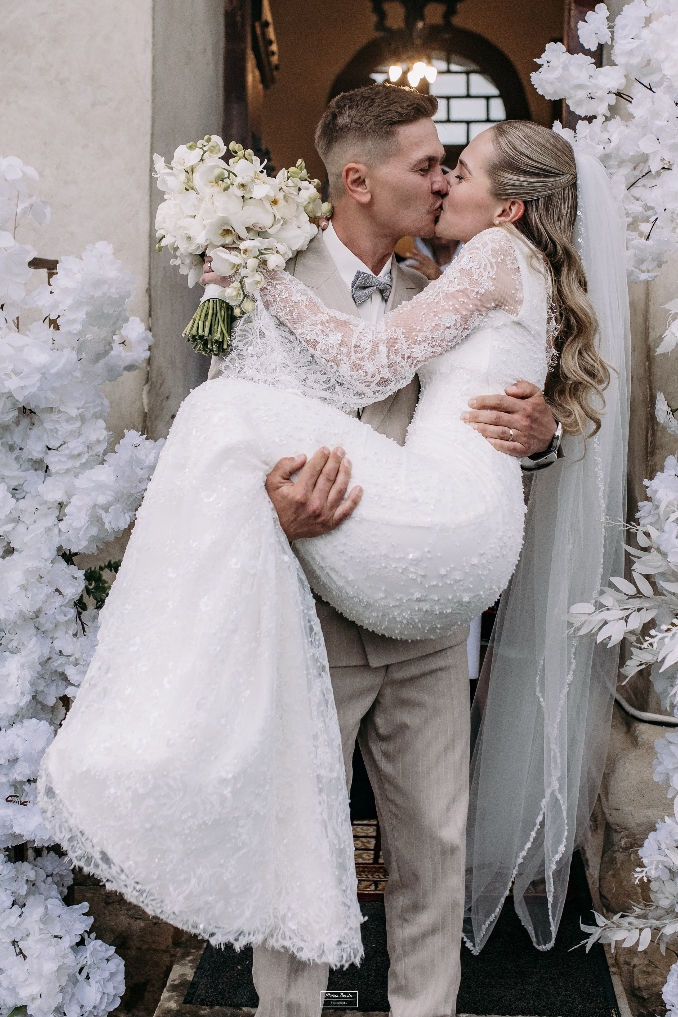 Nuntă Cristina & Alex. Events Photographer Miruna Buculei