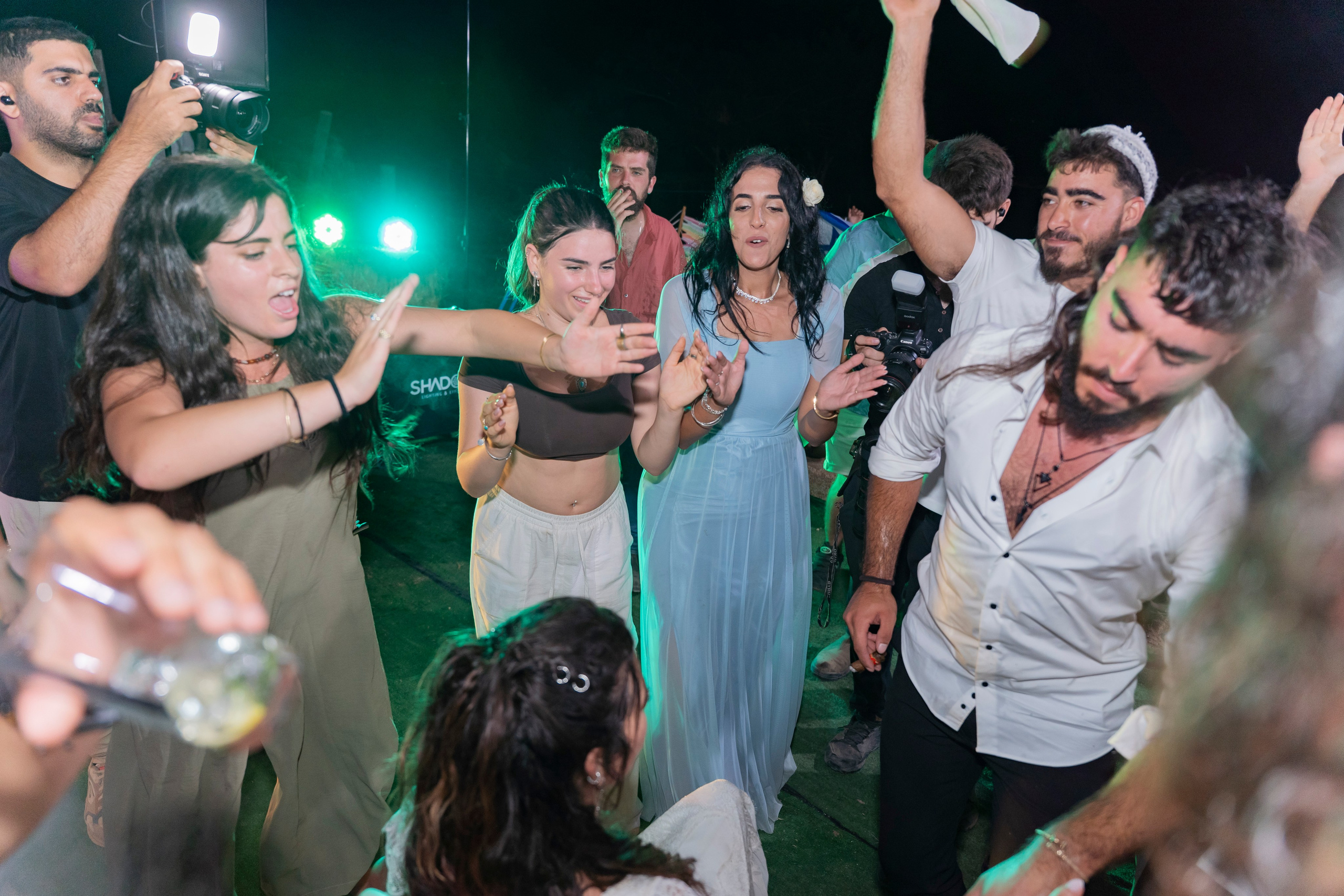 אביה ואחיה. יוסף מזרחי צילום חתונה, ברית וזוגיות. צלם מקצועי שאוהב להוציא אתכם הכי יפים ברגעים הכי מרגשים