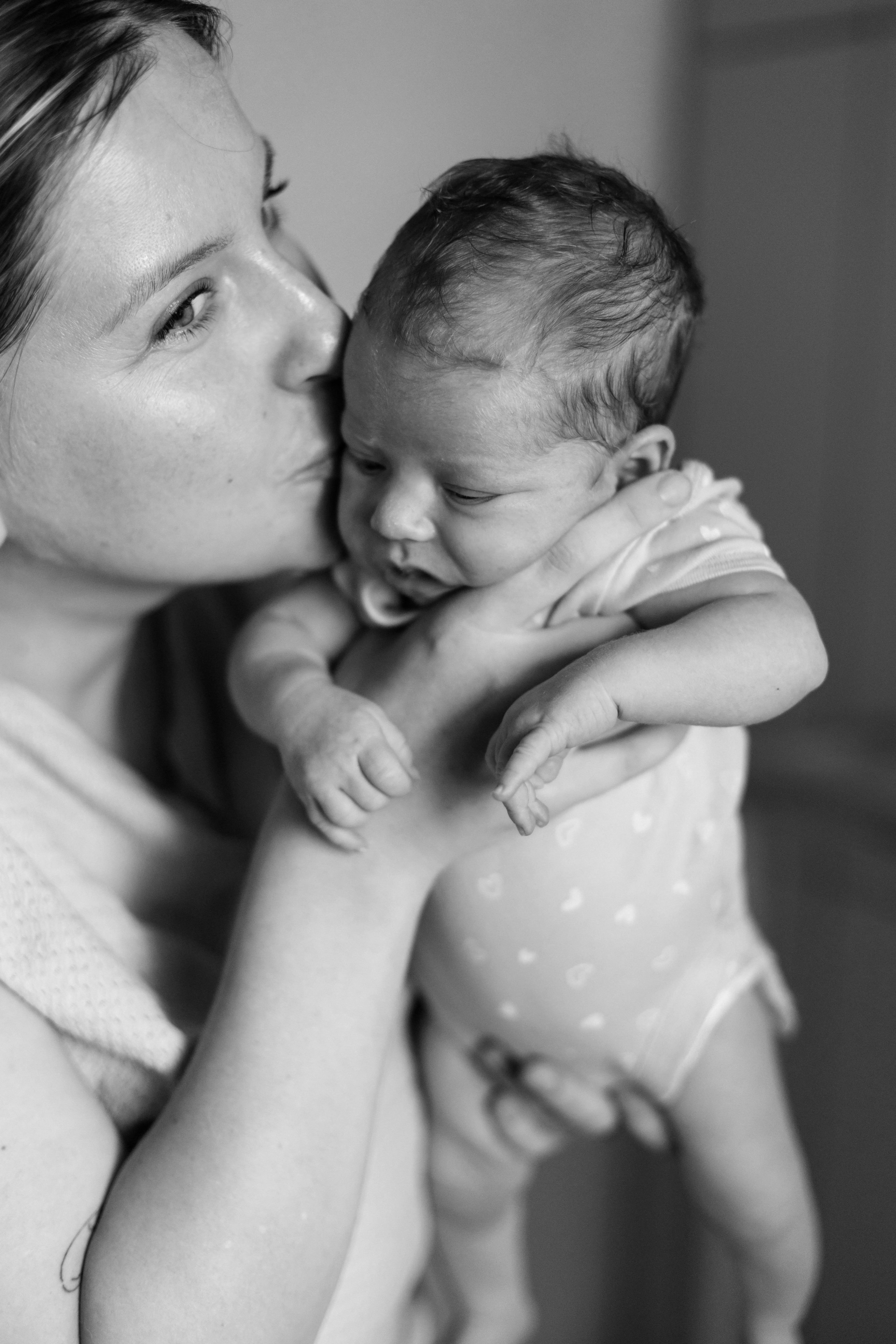 Ella 2 month. Family photographer in Israel