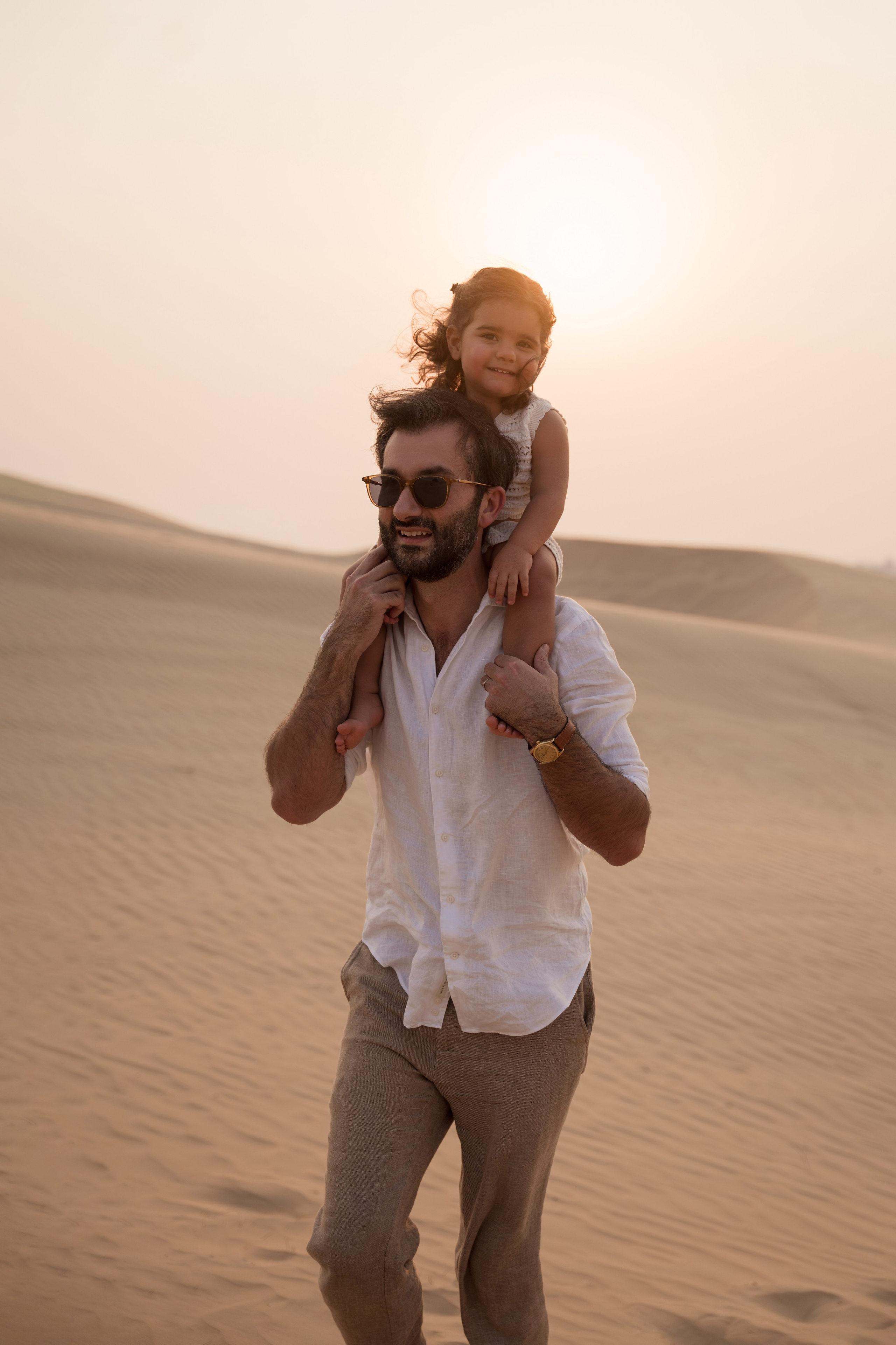 Sun, sand & family. Angela Iakovleva — Family Photographer in Dubai