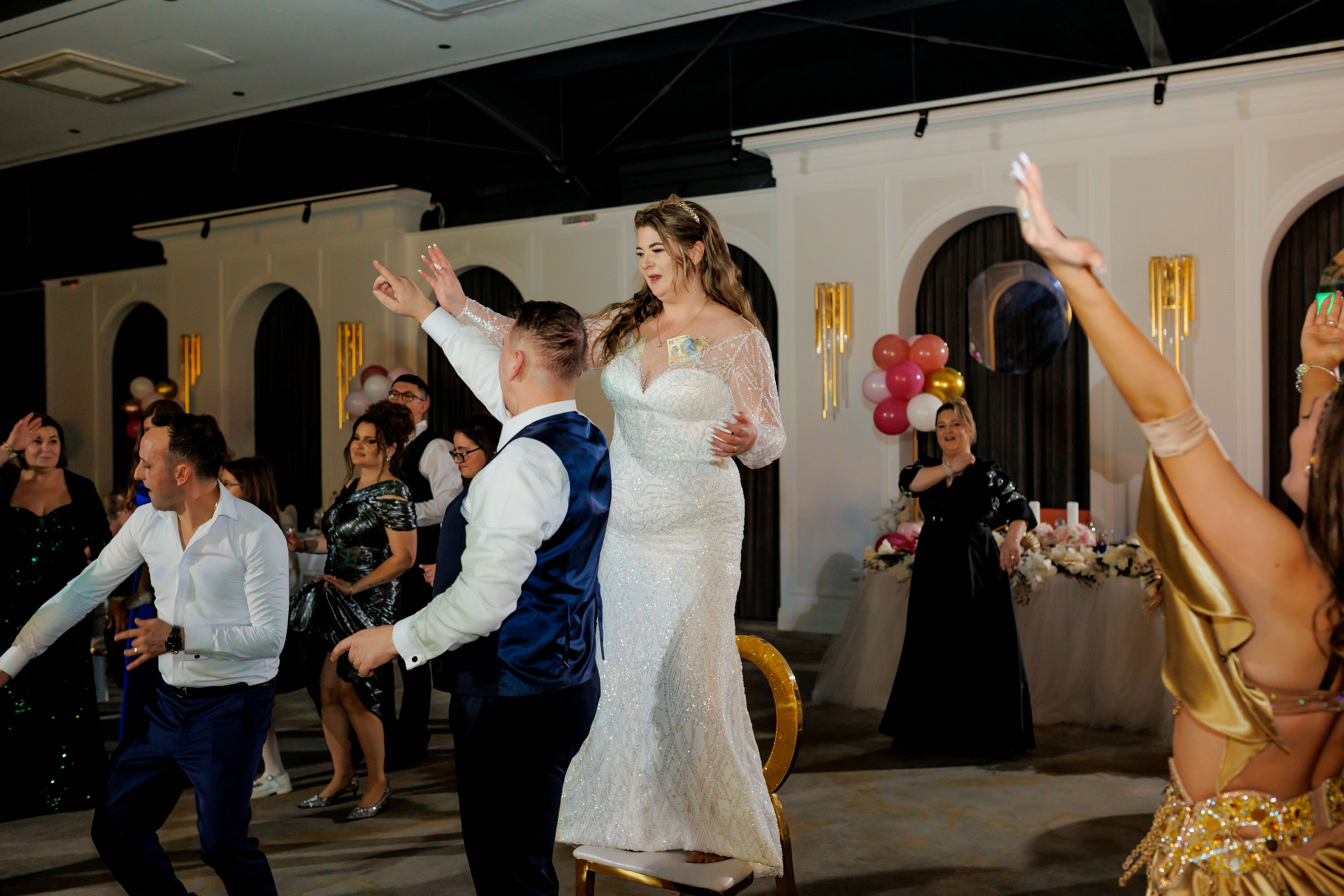 Povestea voastră, regizată de noi |Cristi Turculet Videograf Nuntă Suceava | wedding highlight. Servicii foto-video profesionale, pentru momente de neuitat