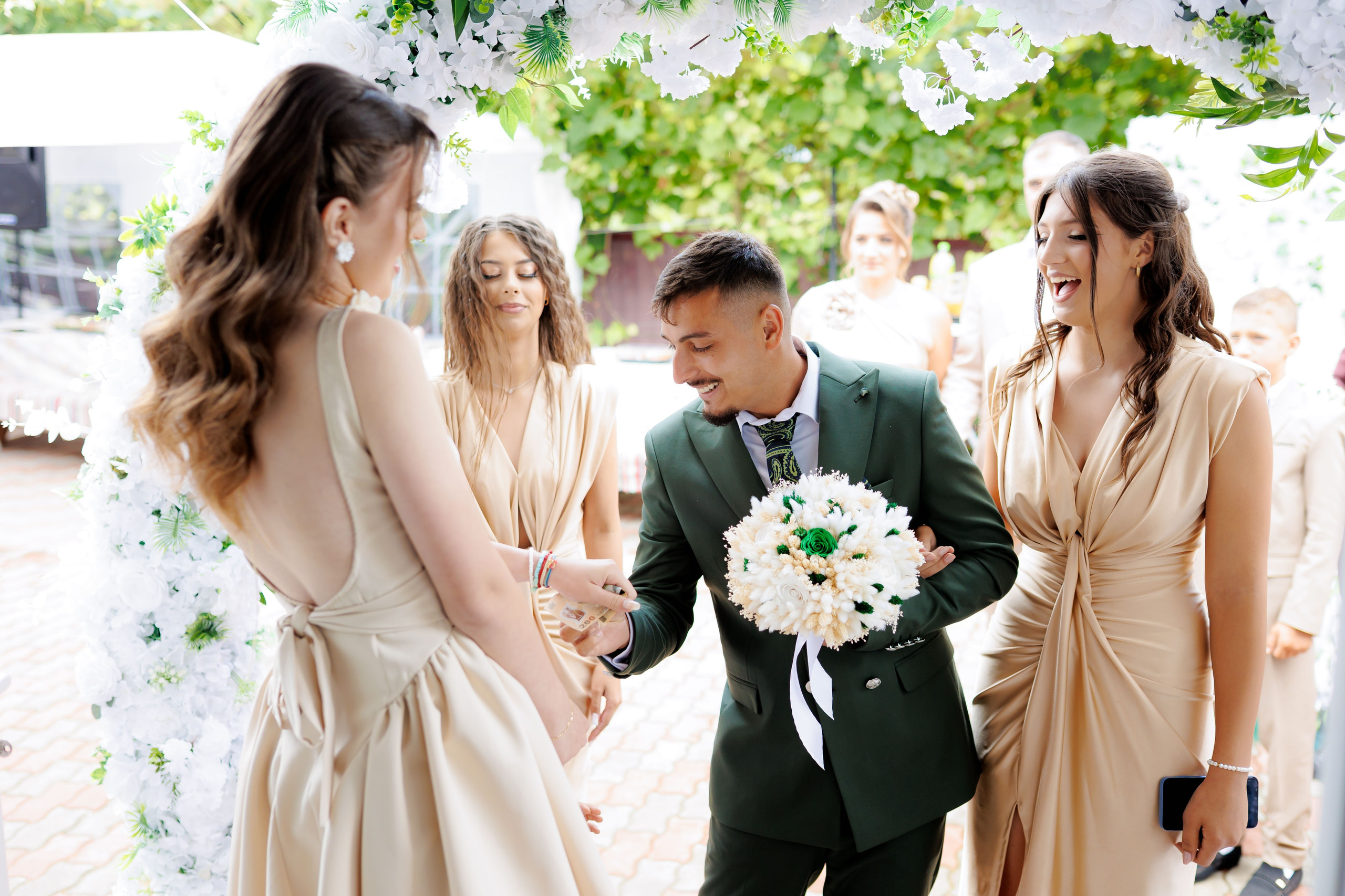 Nunta Nicoleta & Răzvan | Fotografie & Videografie Profesională. Servicii foto-video profesionale, pentru momente de neuitat