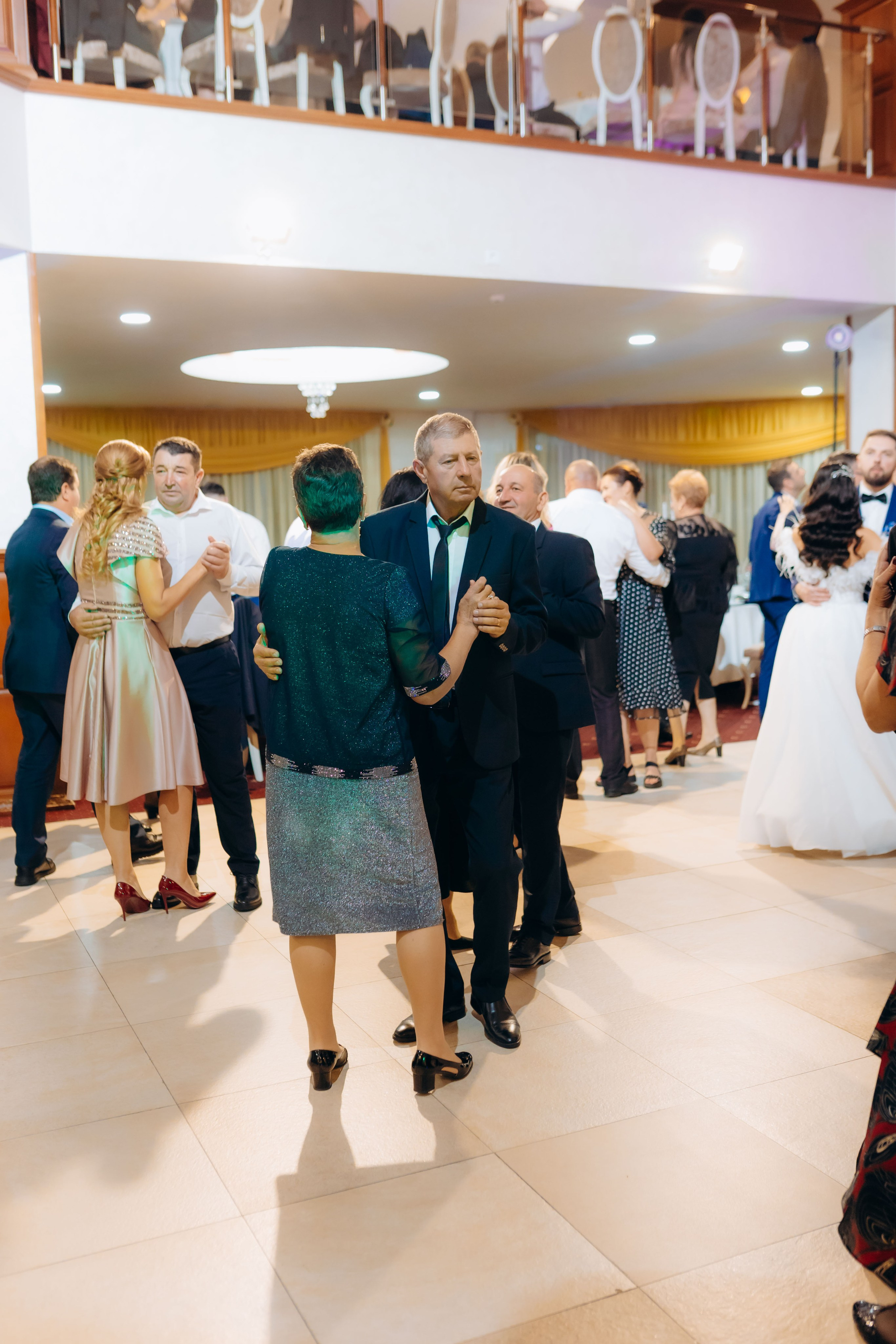 Loredana & Emilian – Ziua Nunții | Videografie - fotografie Botez Suceava, Iași, Botoșani. Servicii foto-video profesionale, pentru momente de neuitat