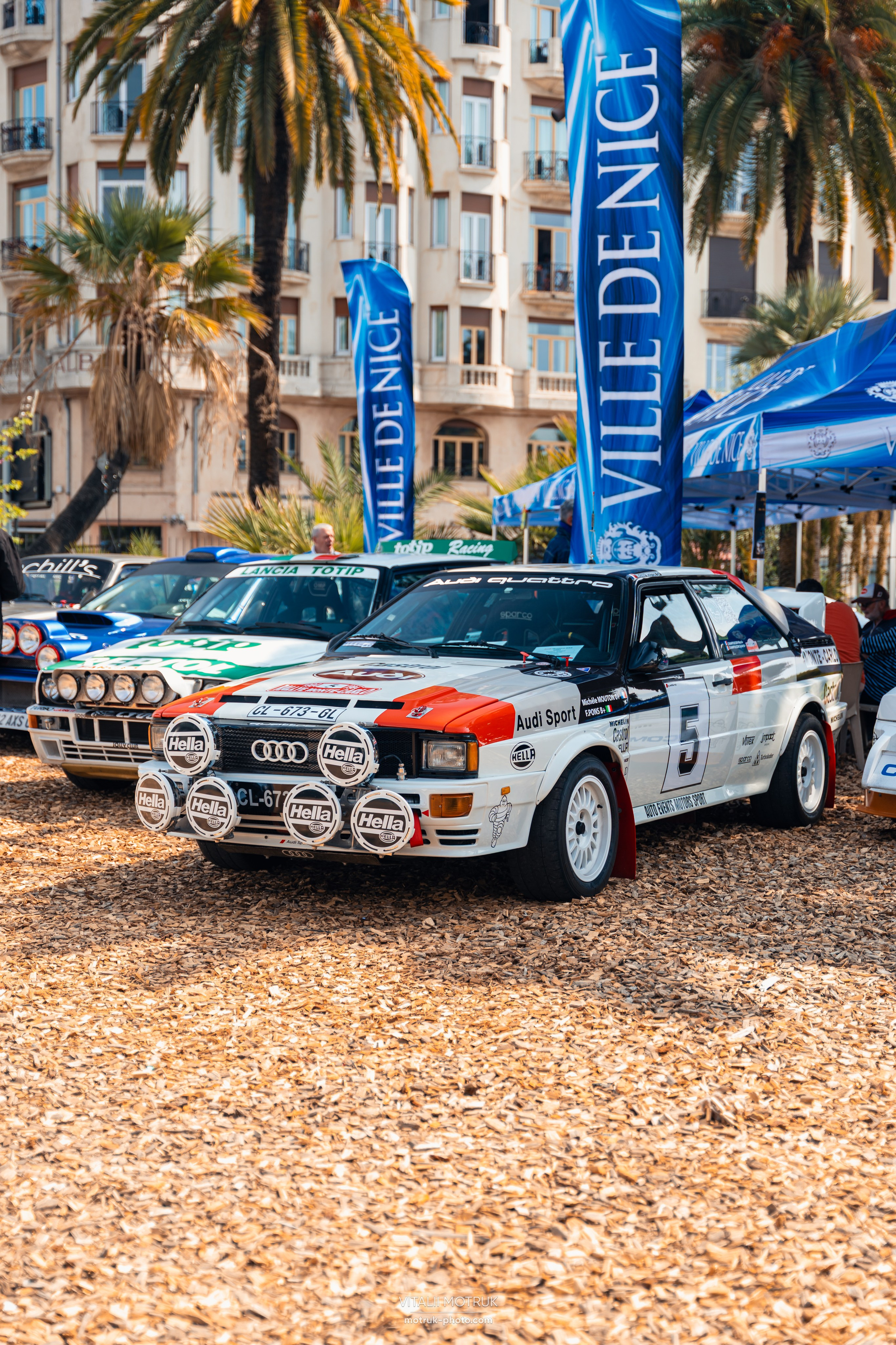 Legends de Nice. Photographe de voitures à Paris — Vitalii Motruk
