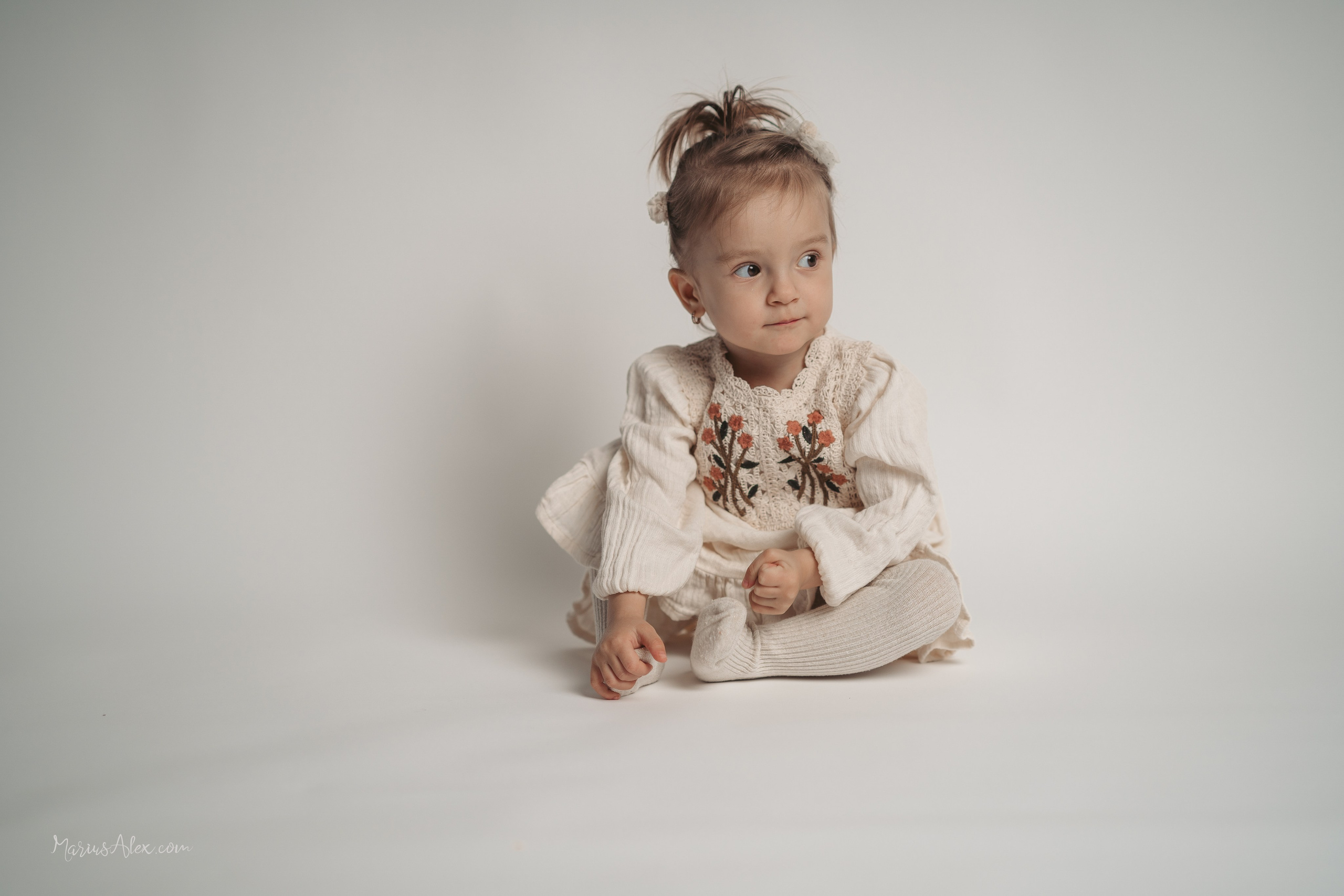 Sofia - în living 🥰. Marius Alex fotograf de eveniment si portret din Suceava