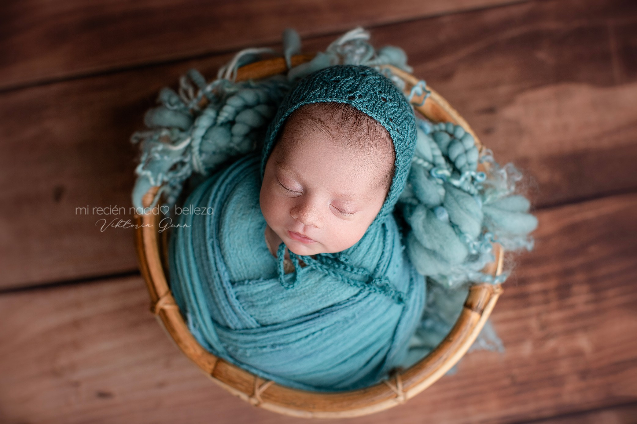 Новорожденные. Фотограф в Испании: Бенисса, Кальпе, Бенидорм, Аликанте Виктория Гунн