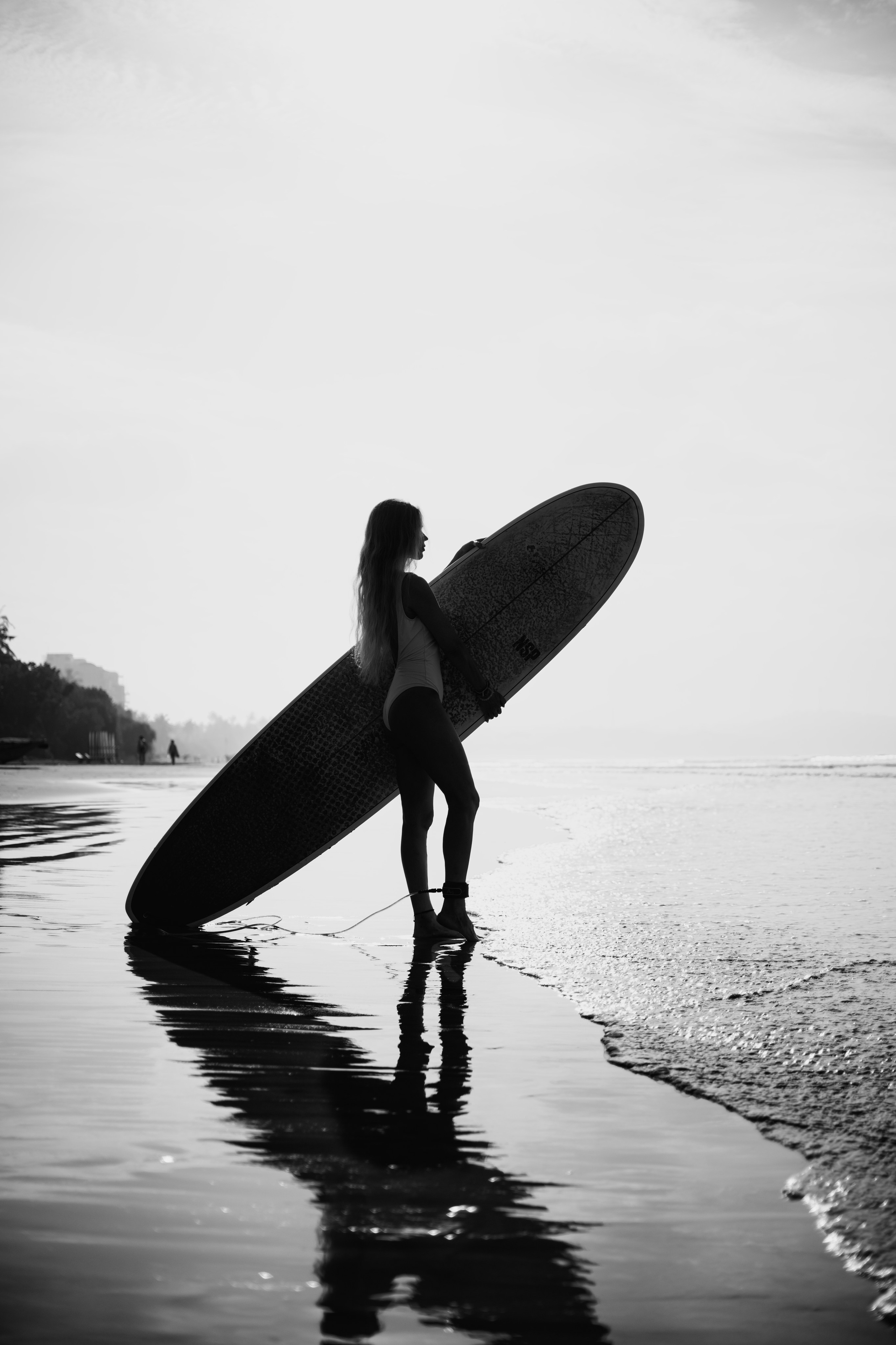 Surfboard | BW