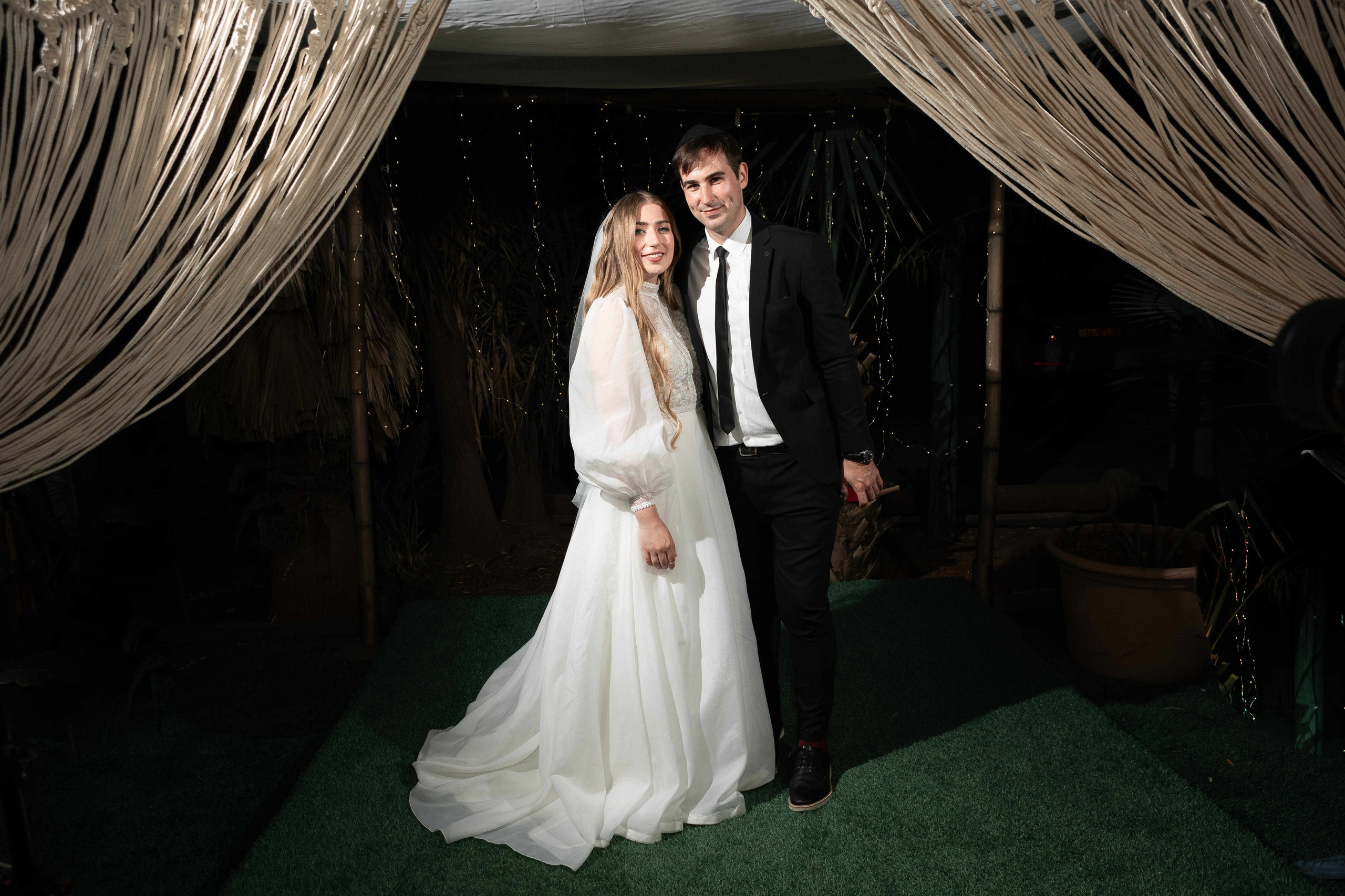 WEDDING IN A COZY PLACE NEAR TEL AVIV. PHOTOGRAPHER IN ISRAEL