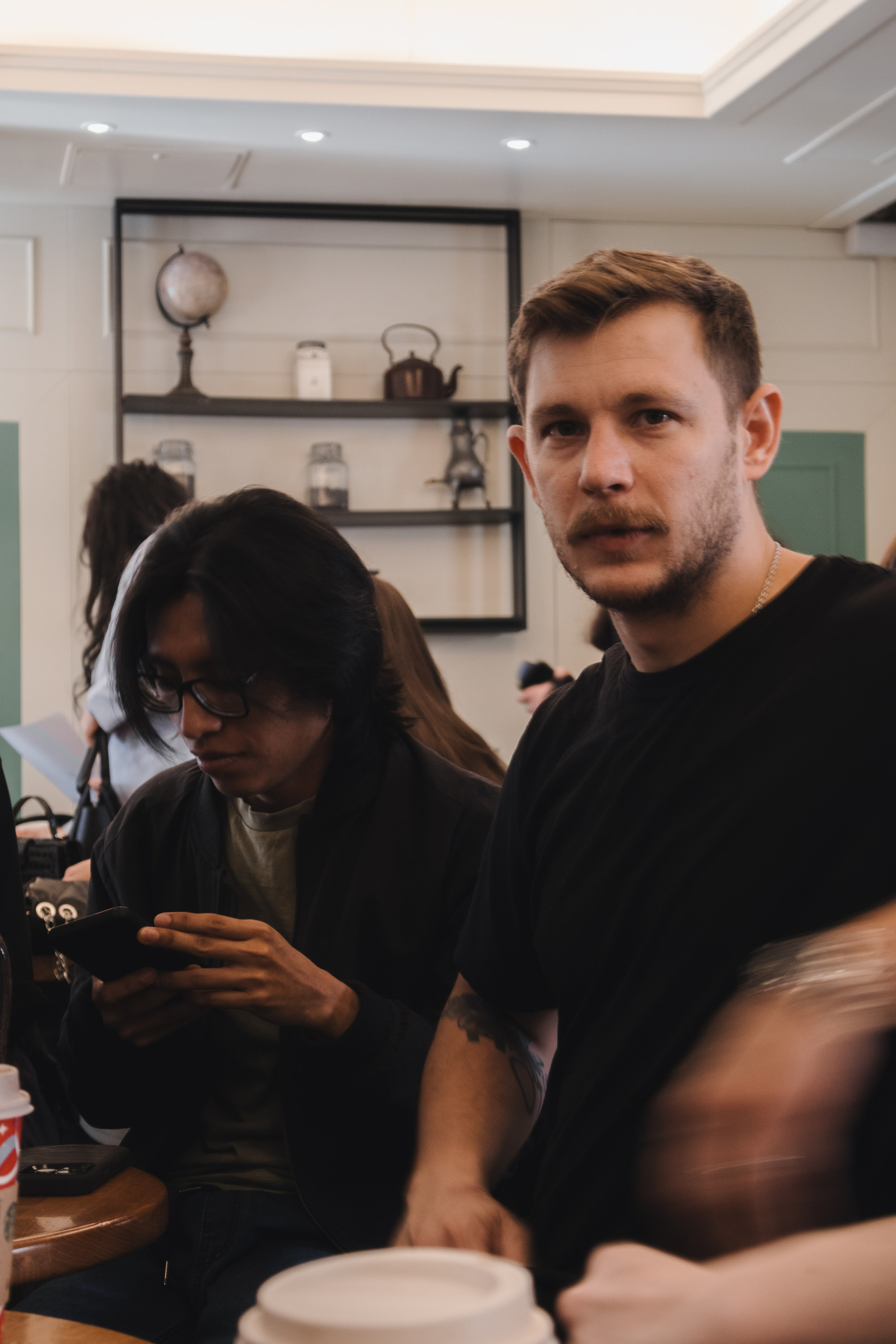 Bucharest. Дизайнер и Фотограф в Кишинёве Бусуйок Станислав