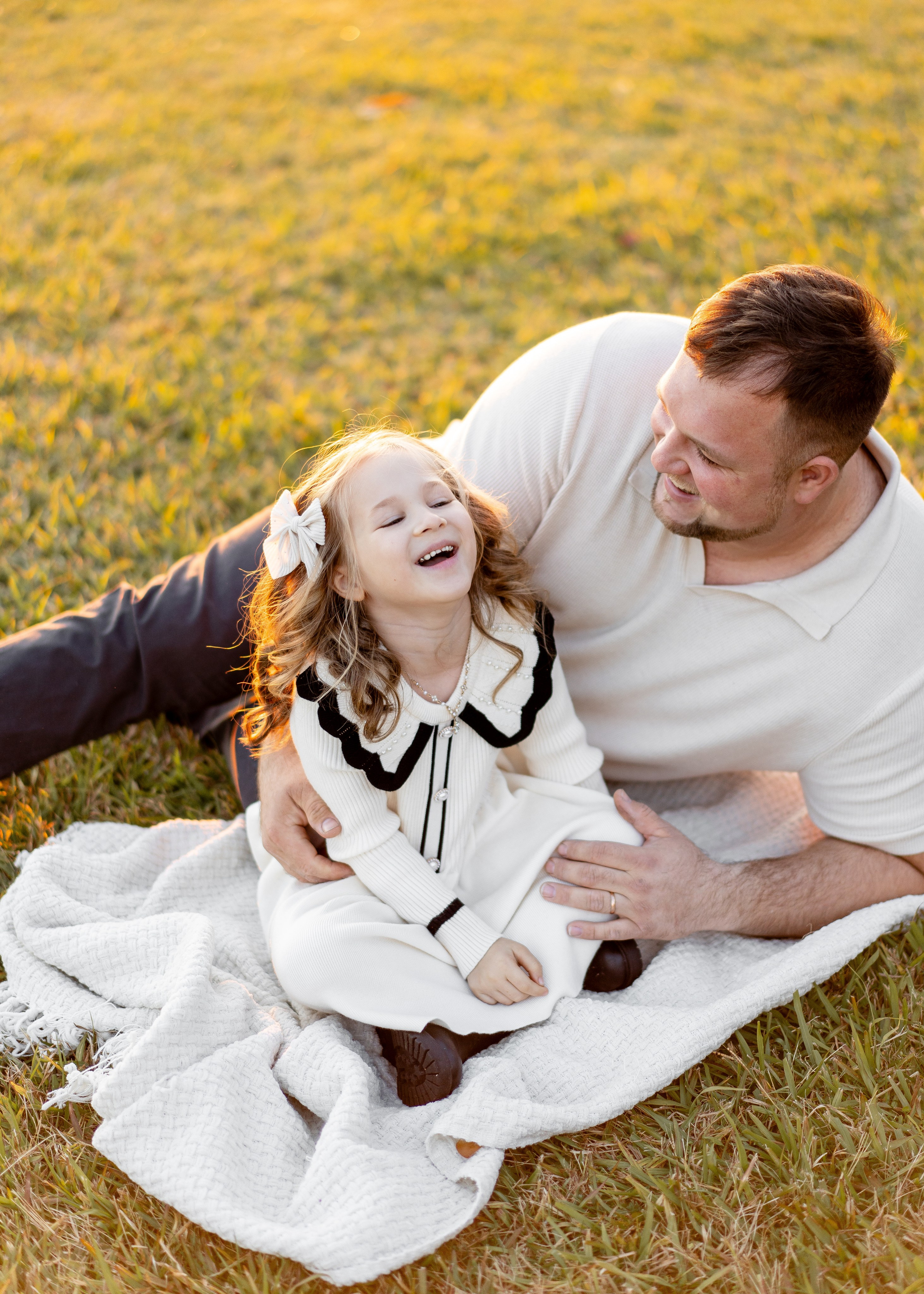 Klyushin family. Family photographer in Sacramento | Sofia Pavenko