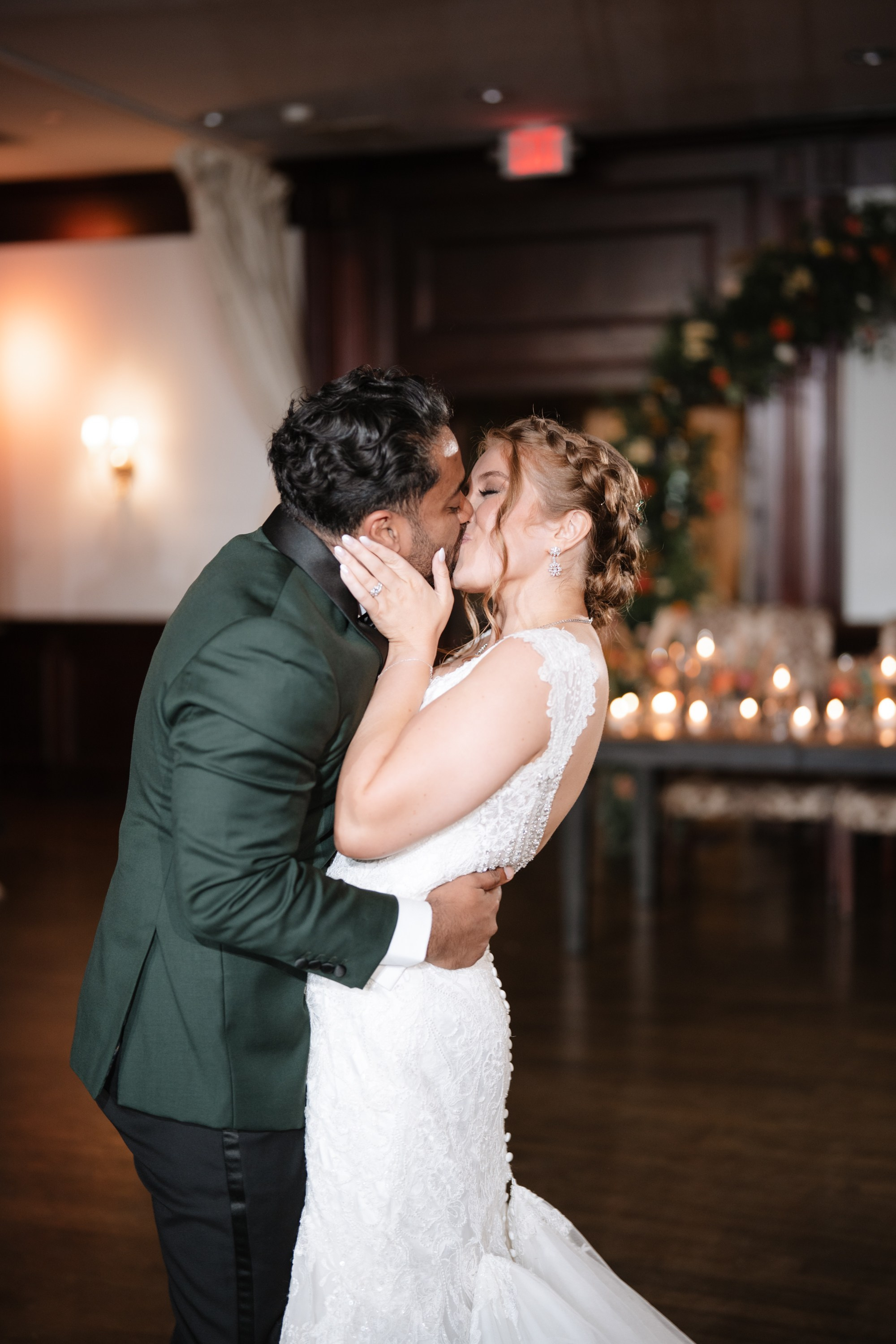 Oct 2025- Hanna and Johnathan’s wedding. Portrait and wedding photographer in New York