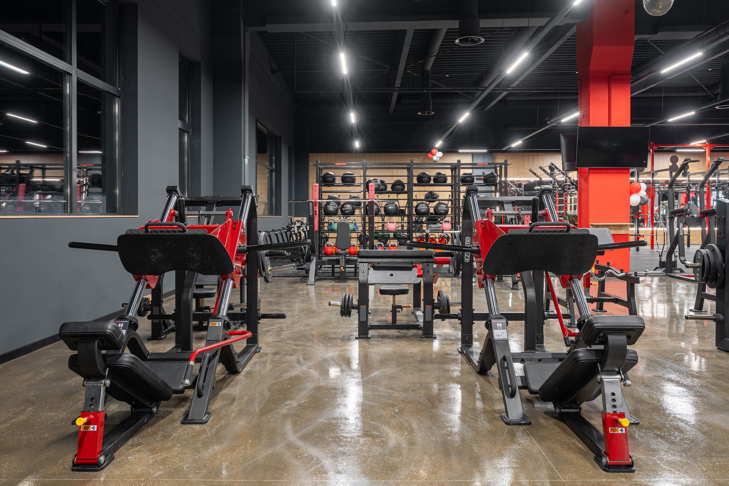 WEST GYM PARK MAXX. Професионален фотограф в Пловдив и областта