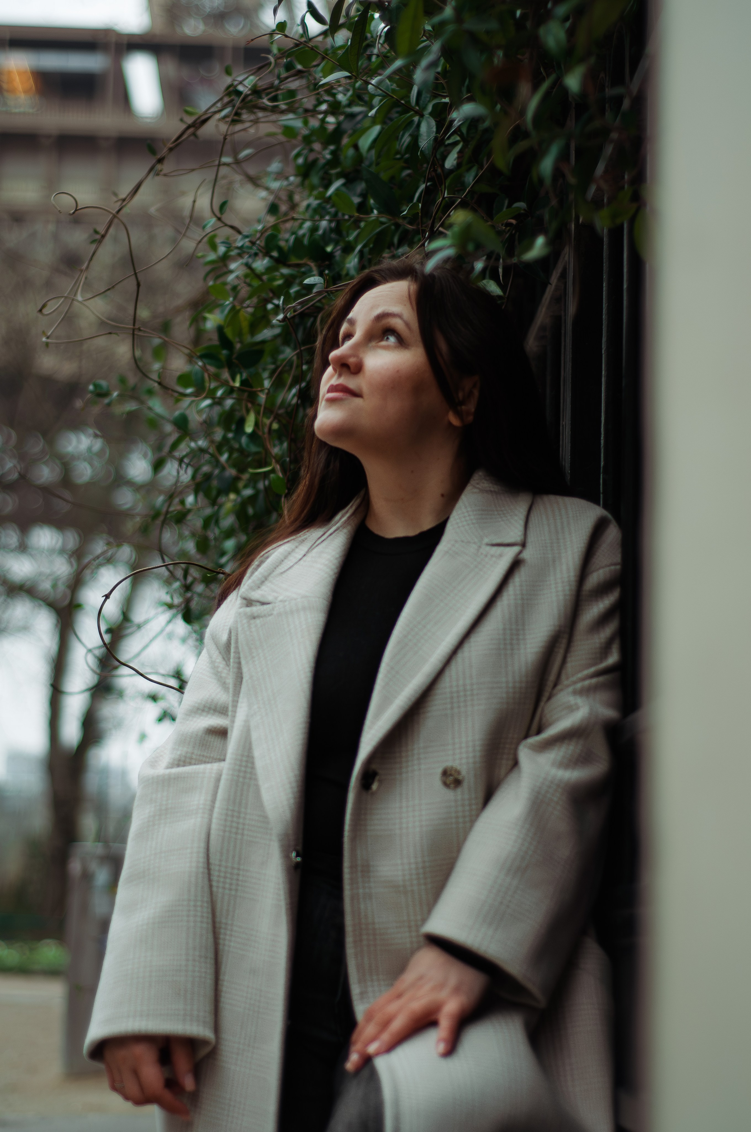 Зимняя фотосессия у Эйфелевой башни. Фотограф в Париже Полина Осипова