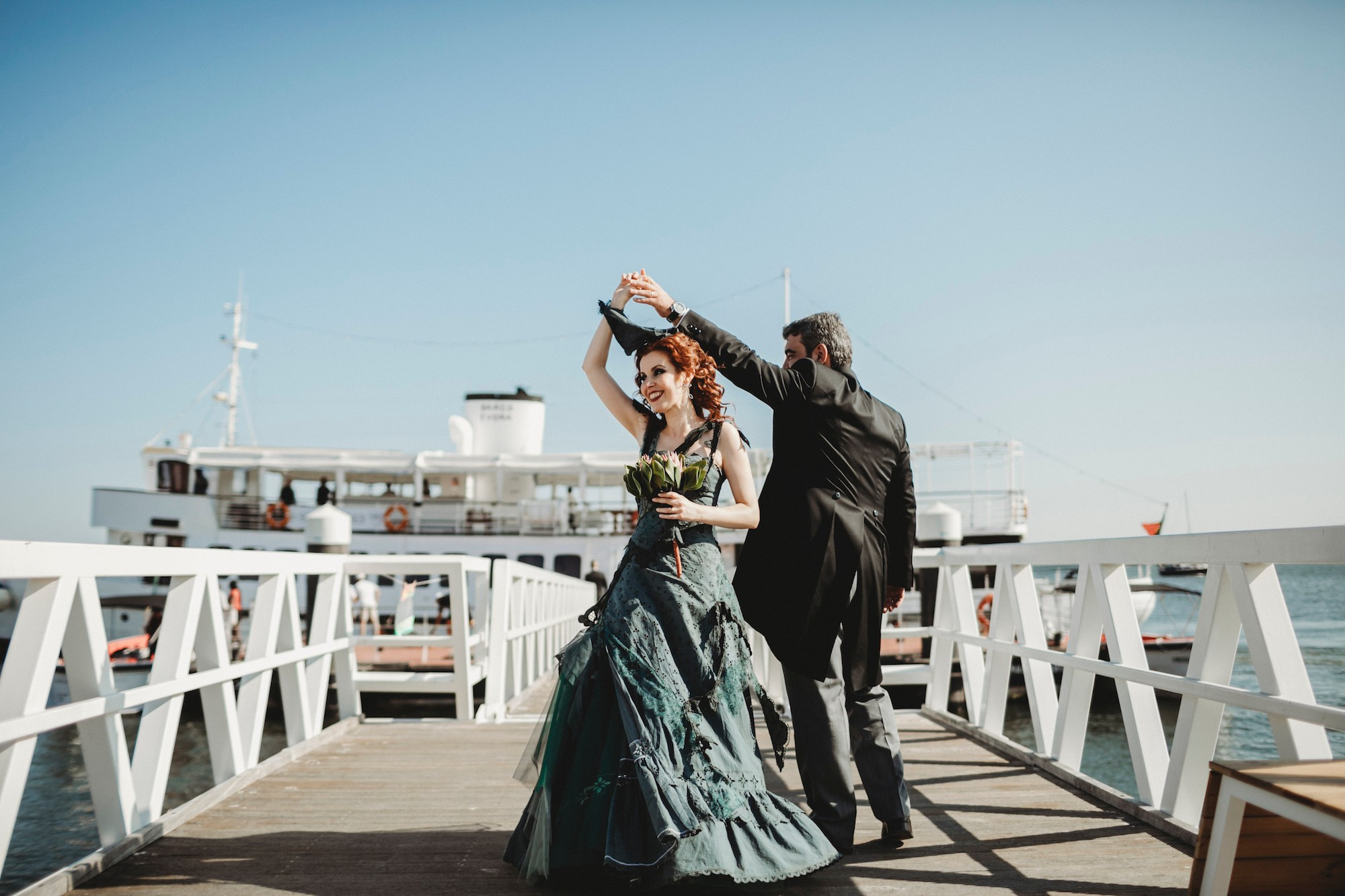 “32,40,16,45 — 39,21,37,9,24 Meet Me At The River Side”. Rui Mota Pinto Wedding Designer & Planner