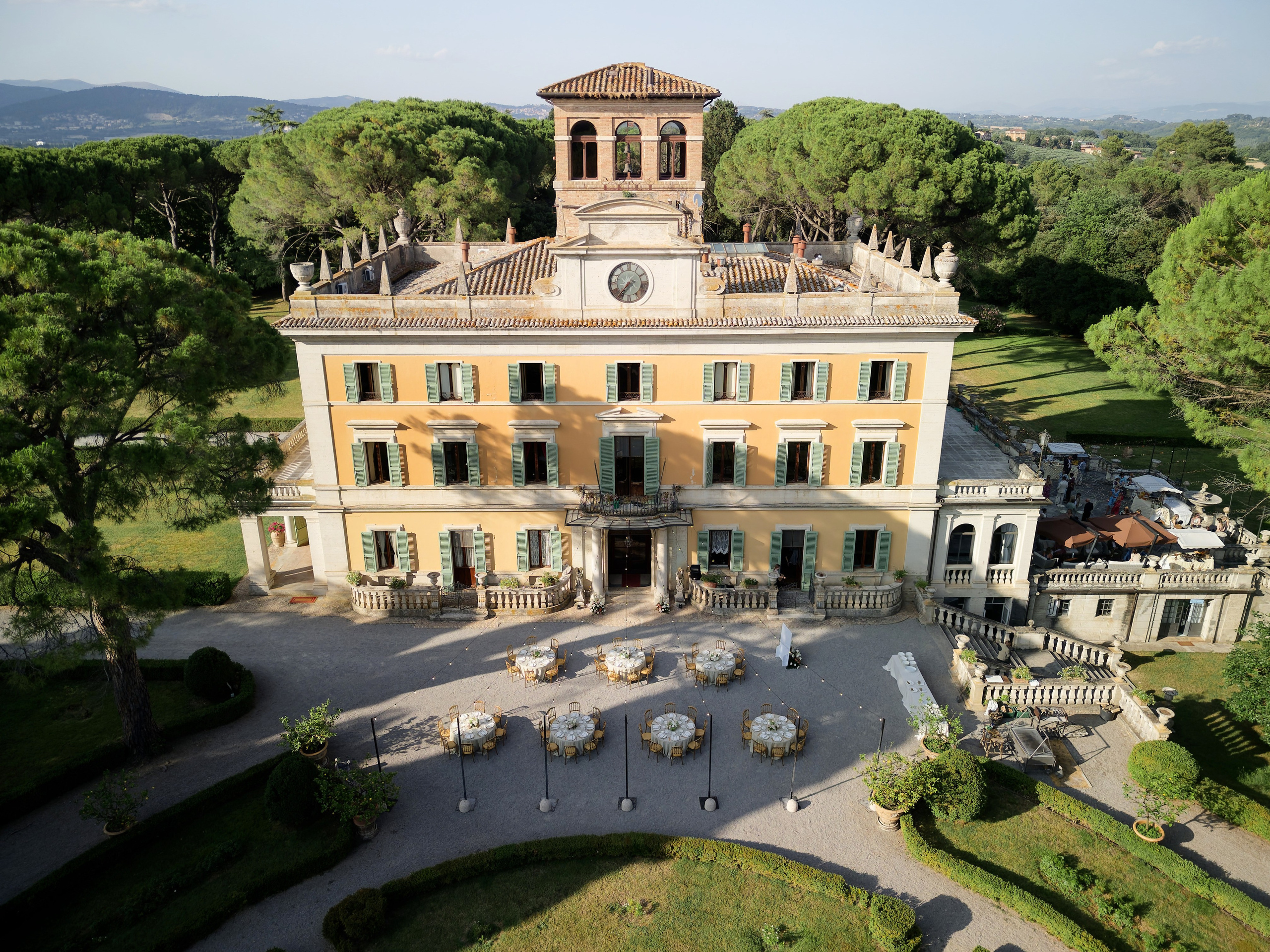 Wedding at La Torre di Pila, Umbria, Italy