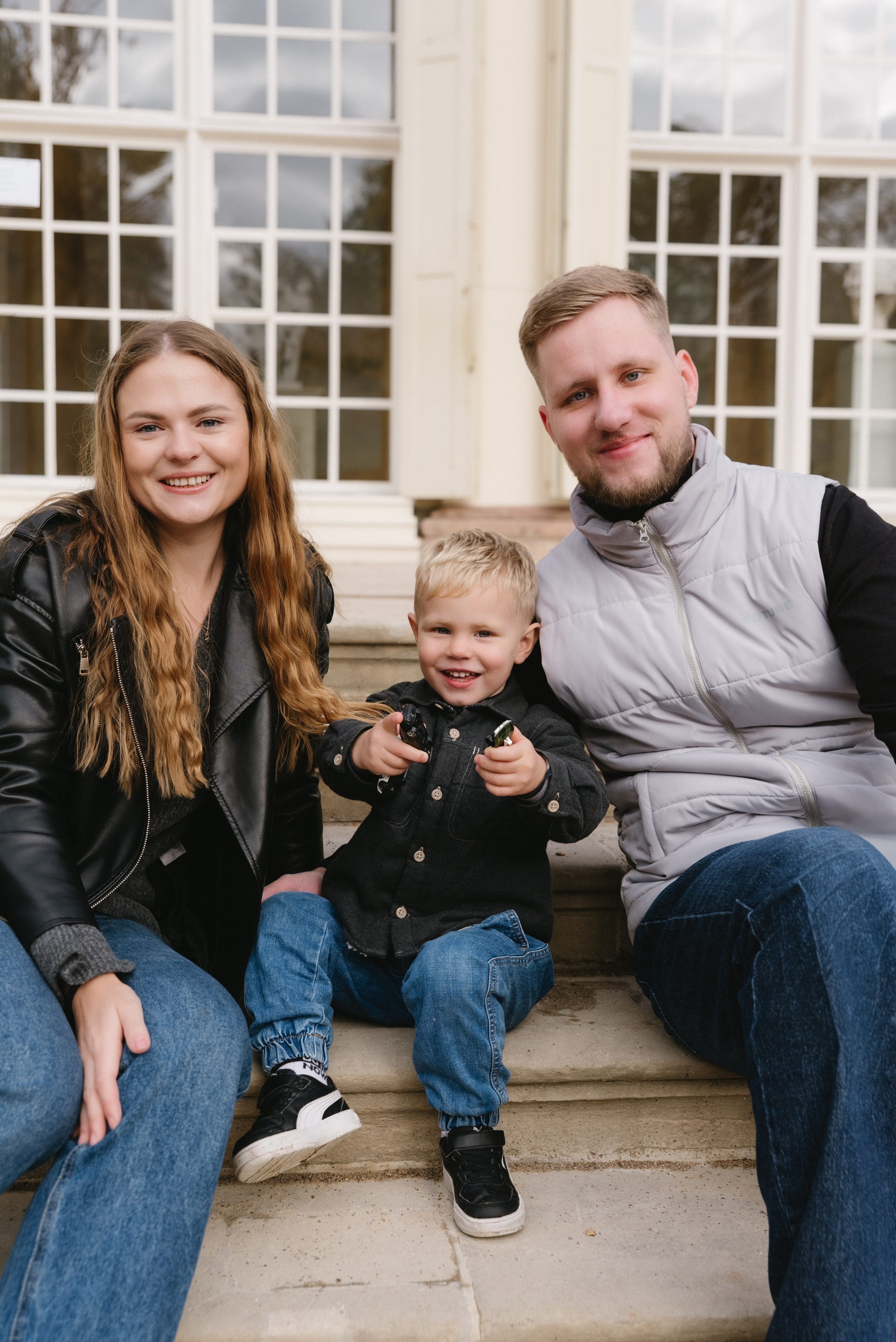 Sesja rodzinna Hanna, Vlad & Matvei. Eugene Save – Fotograf Ślubny i Rodzinny | Warszawa i Cała Polska