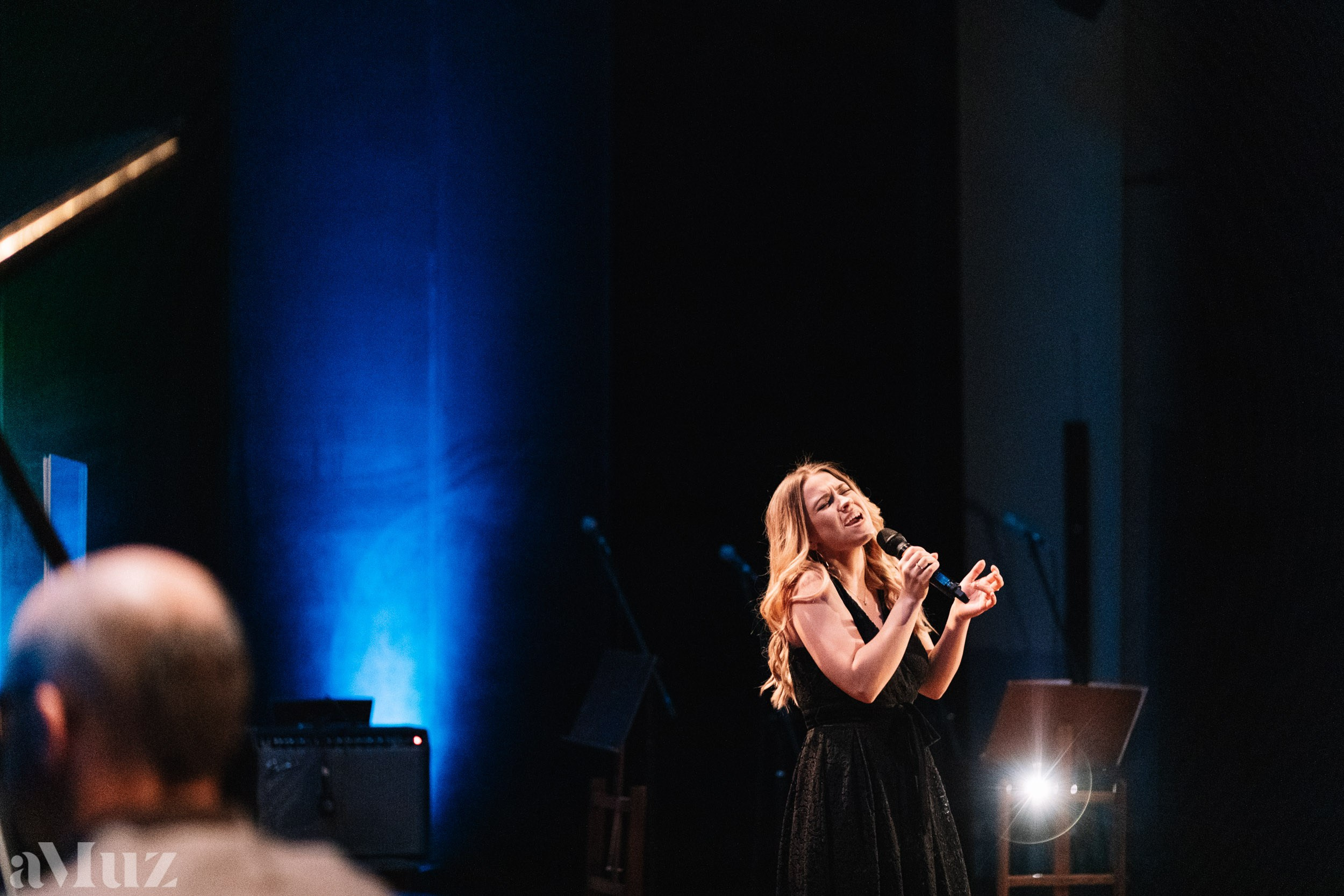 Jazz Zaśpiewam. Fotograf Ślubny Warszawa - Sesje Biznesowe Rodzinne Eventy