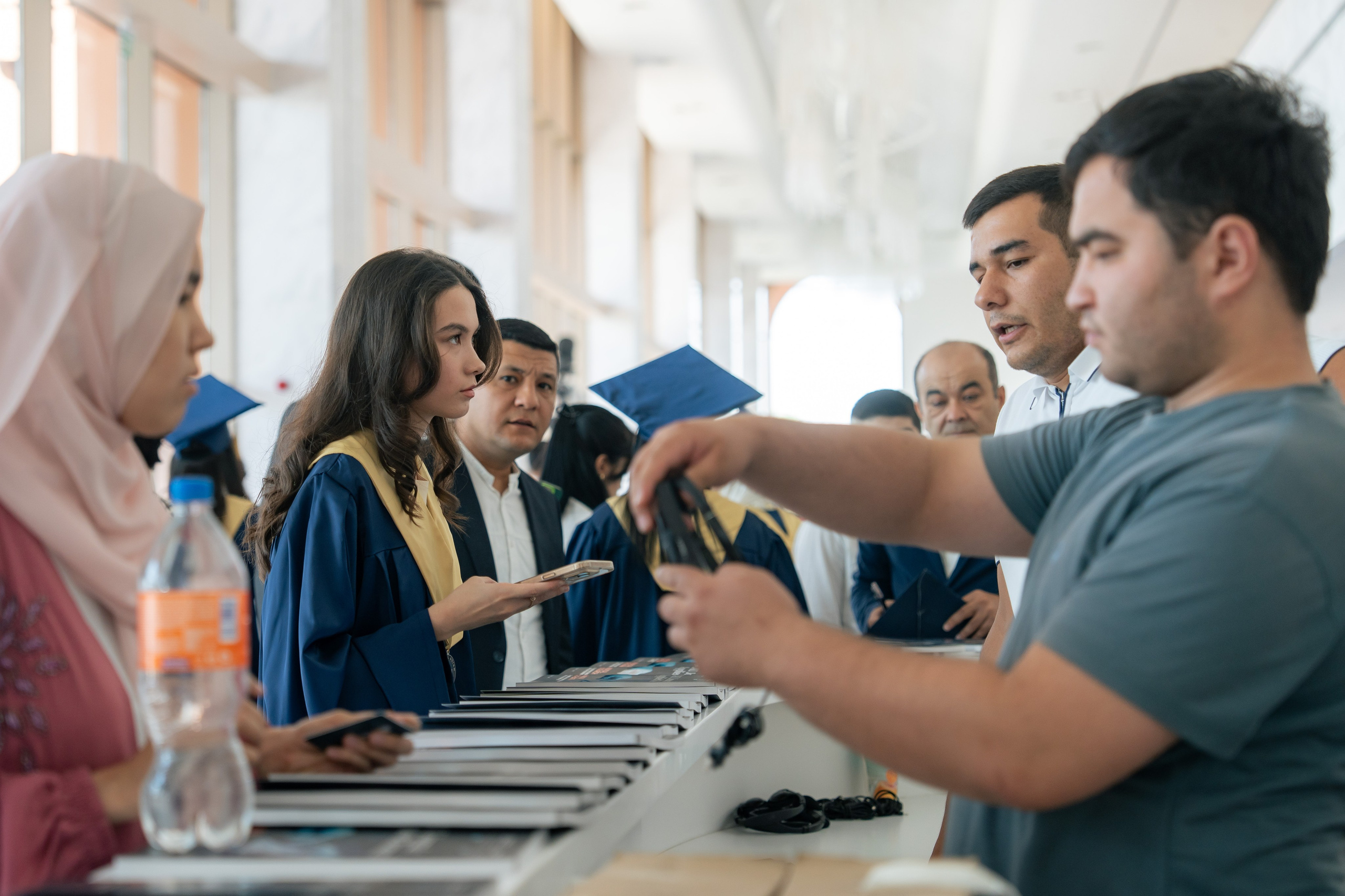 Как Central Asian University провёл одну из самых ярких выпускных церемоний. Георгий Намазов | Фотограф в Ташкенте