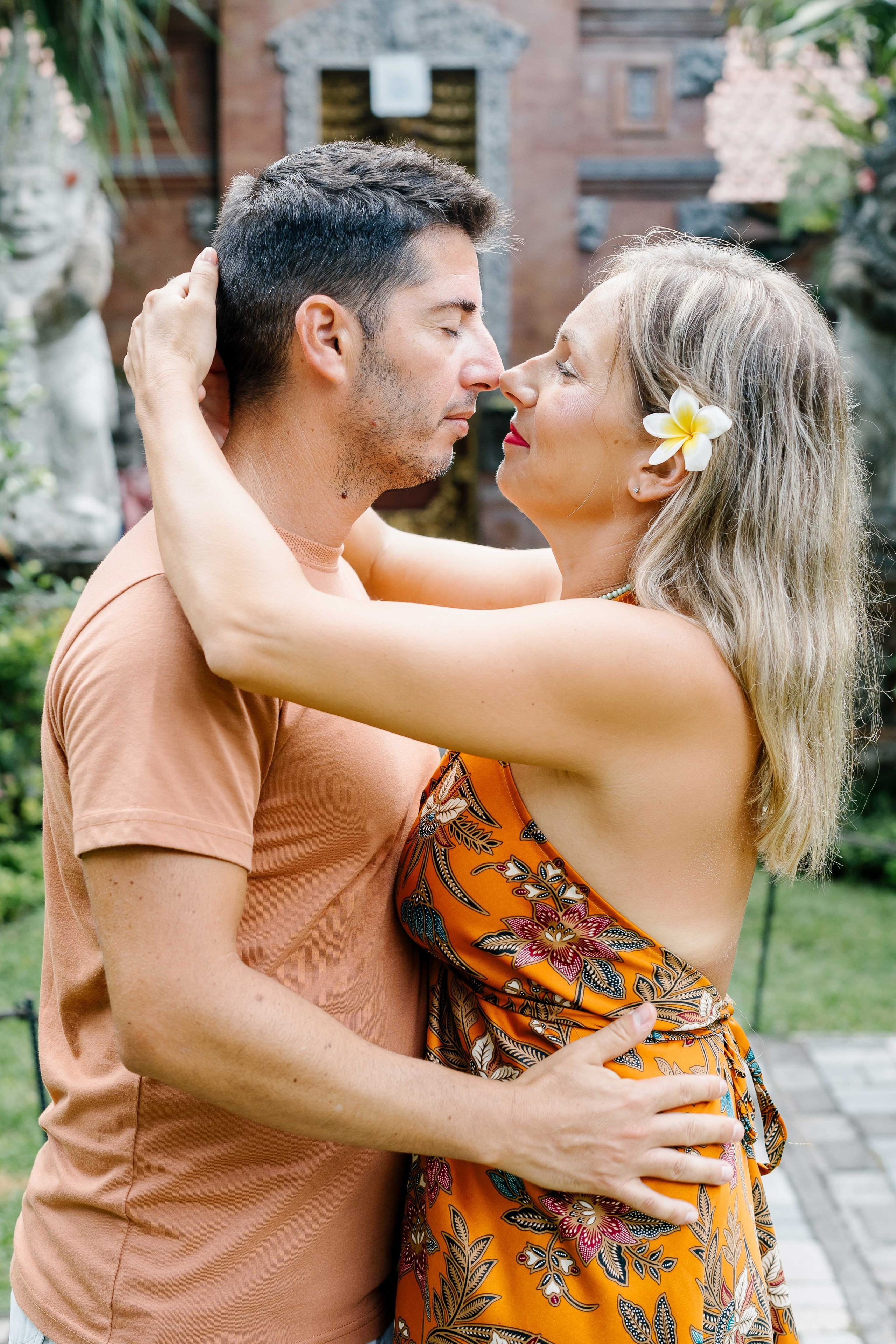 Honeymoon Photoshoot in bali. Female Photographer in Bali