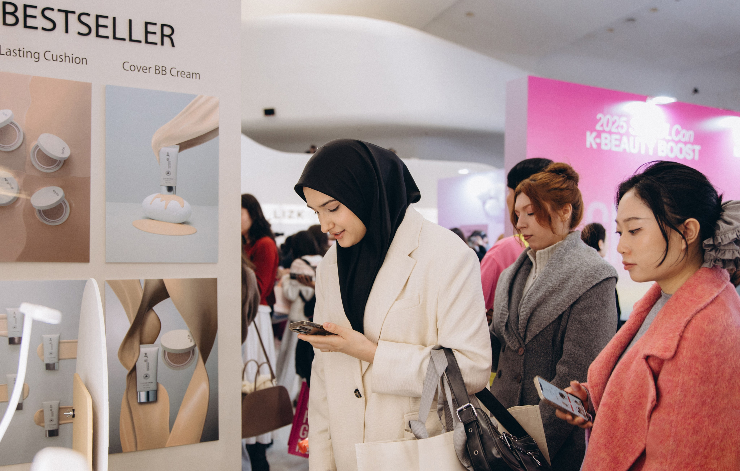 Seoul beauty expo 2025 (Black Rice). Portrait photographer in South Korea Olga Lian