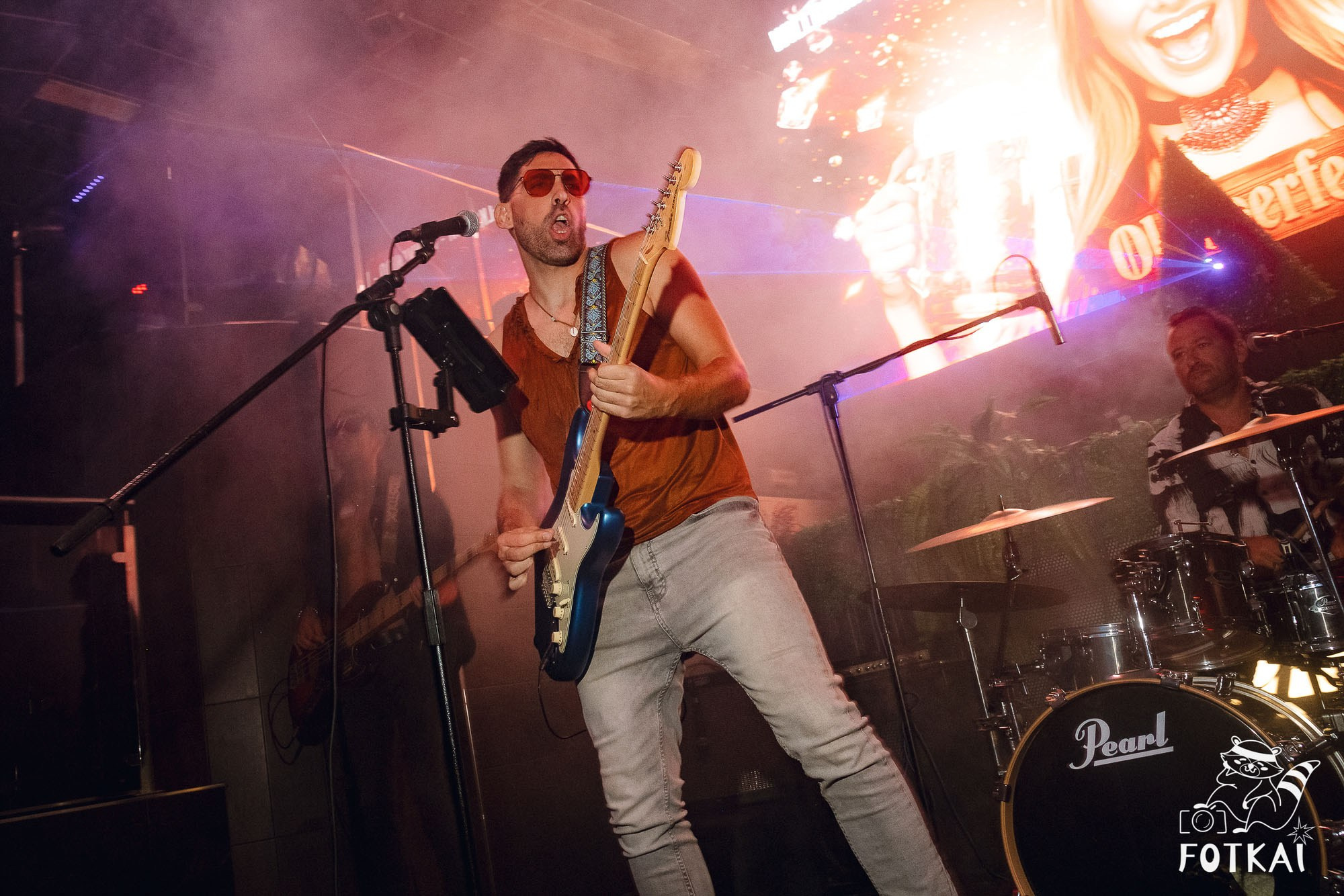 Oktoberfest Torrevieja 2025 в Avalon — Stones of the Coast, живая музыка и рок-атмосфера | Фоторепортаж FOTKAI