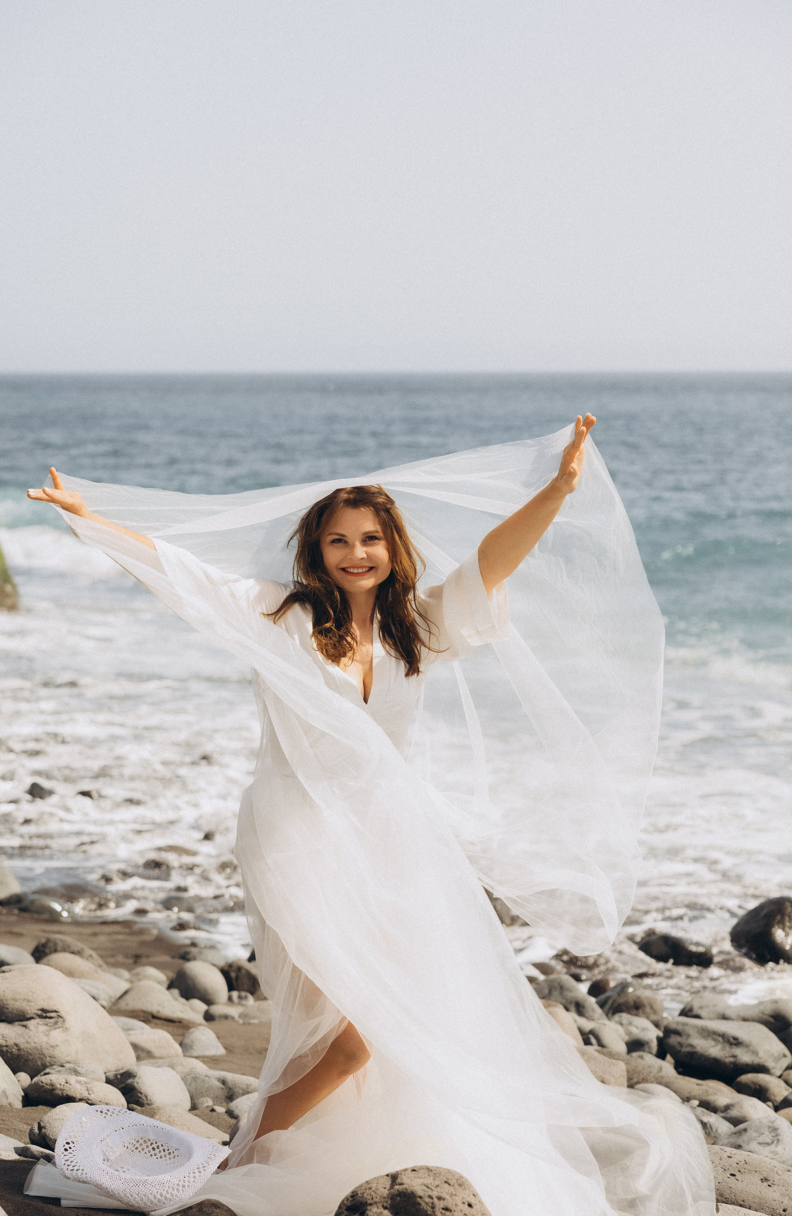 Beautifully composed shots with stunning natural backdrops.