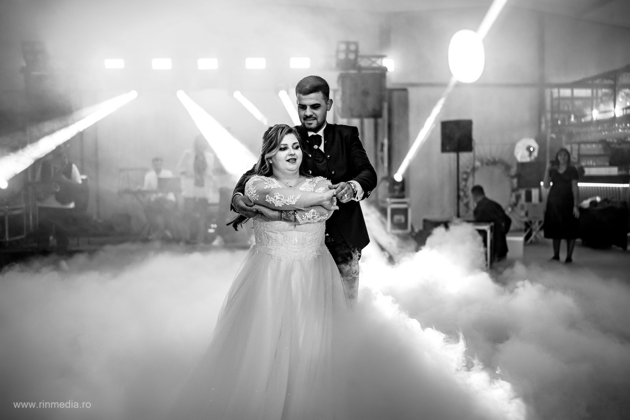 Roxana & Victor. Fotograf de Nunta Focsani