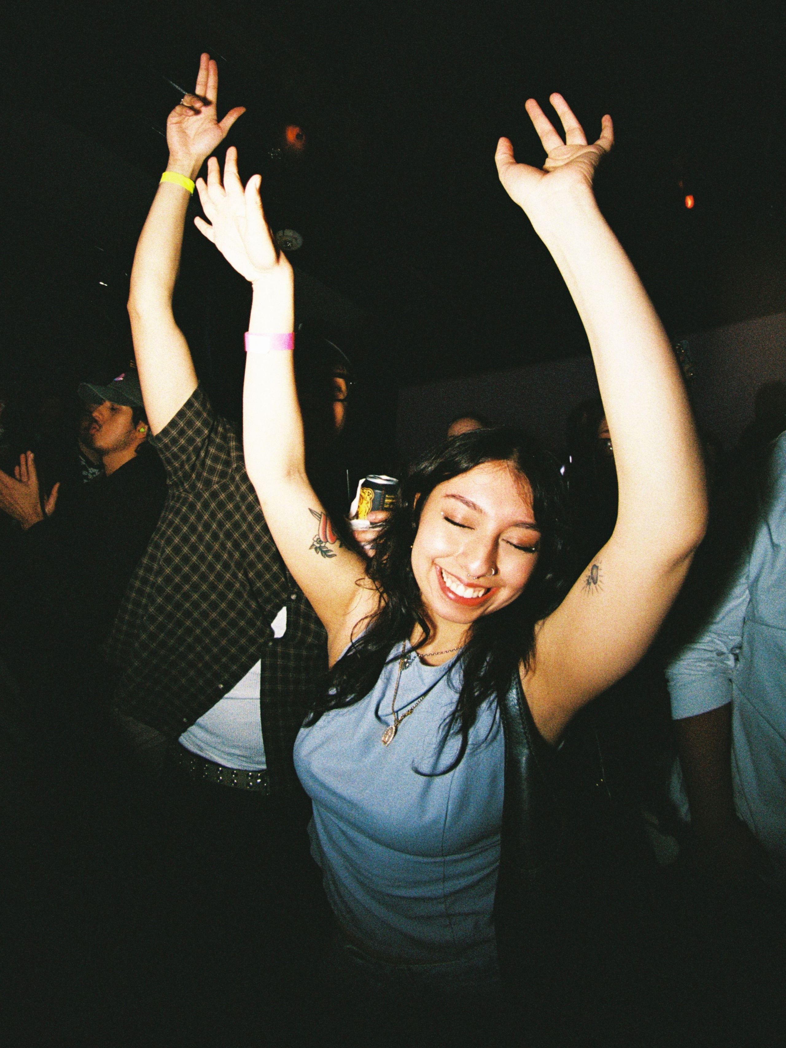 MUSIC AND EVENT. 35mm Photography by Brad Zgonena based in Chicago, IL