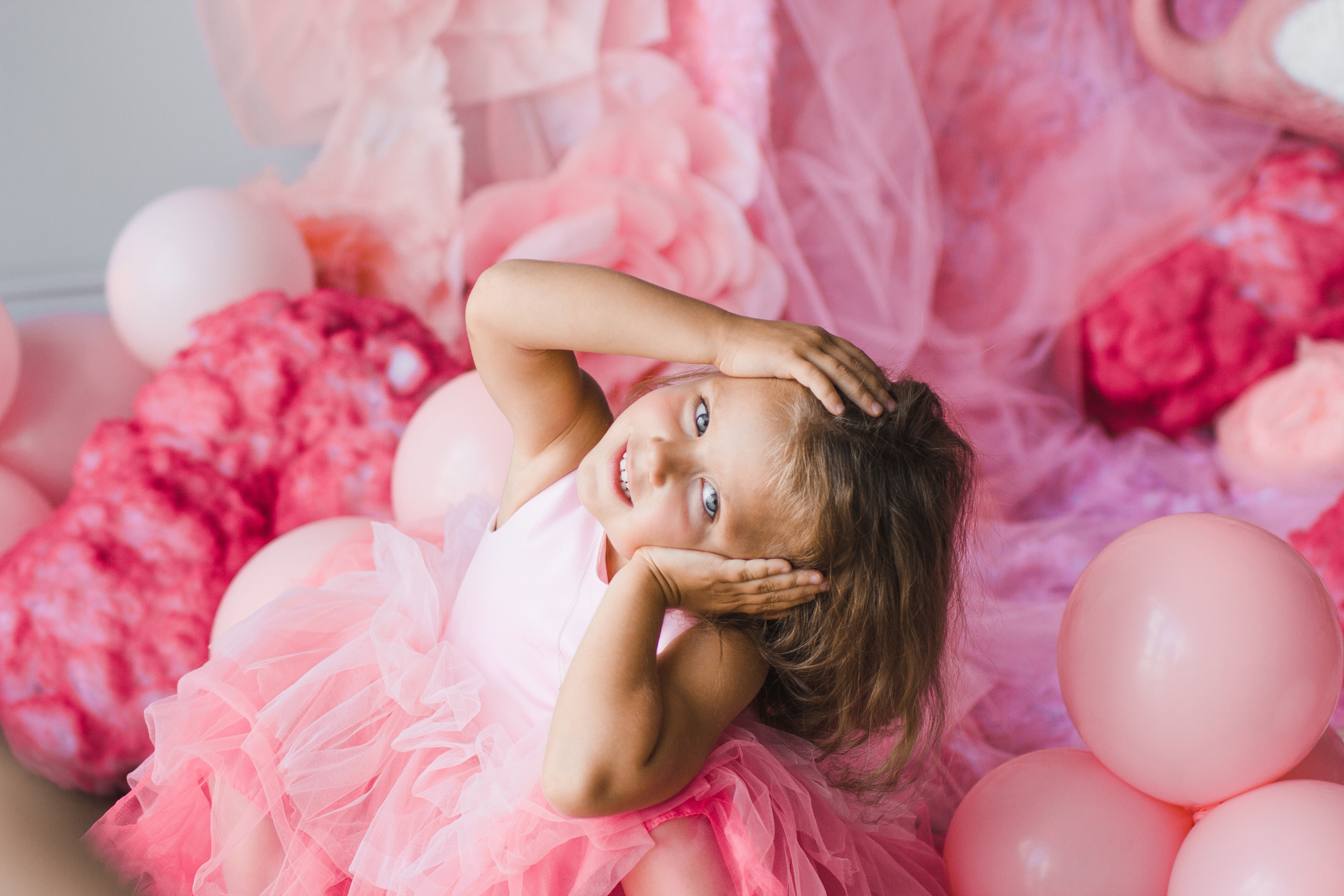 OH LA LA decoration studio. Photographer Vladmir Gladkov