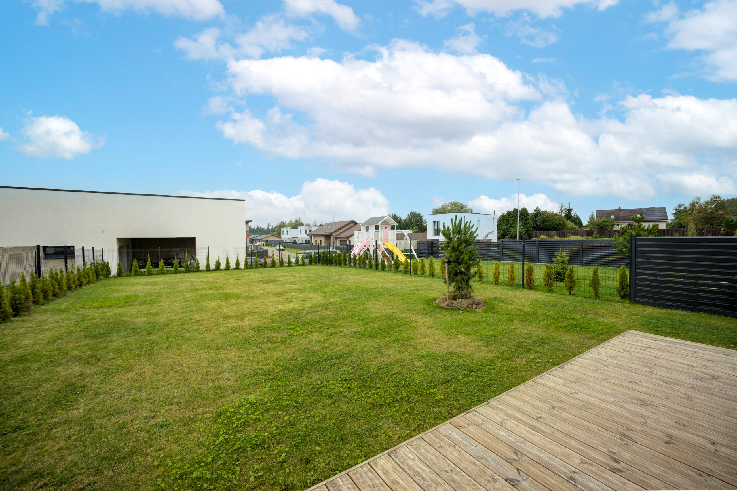 Panoramos g. 9, Bendoriai. Elina Sapiega fotografė Vilniuje