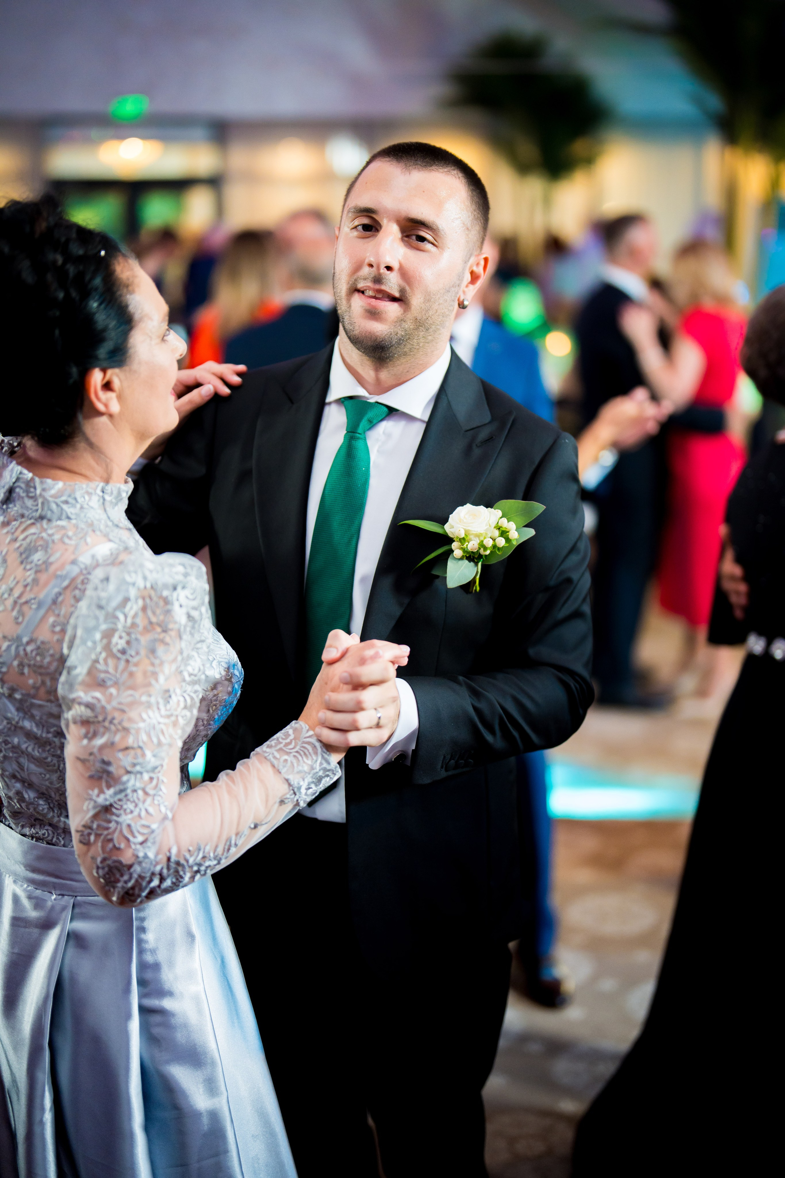 PARTY. Gabriel Florea — Fotograf nuntă București