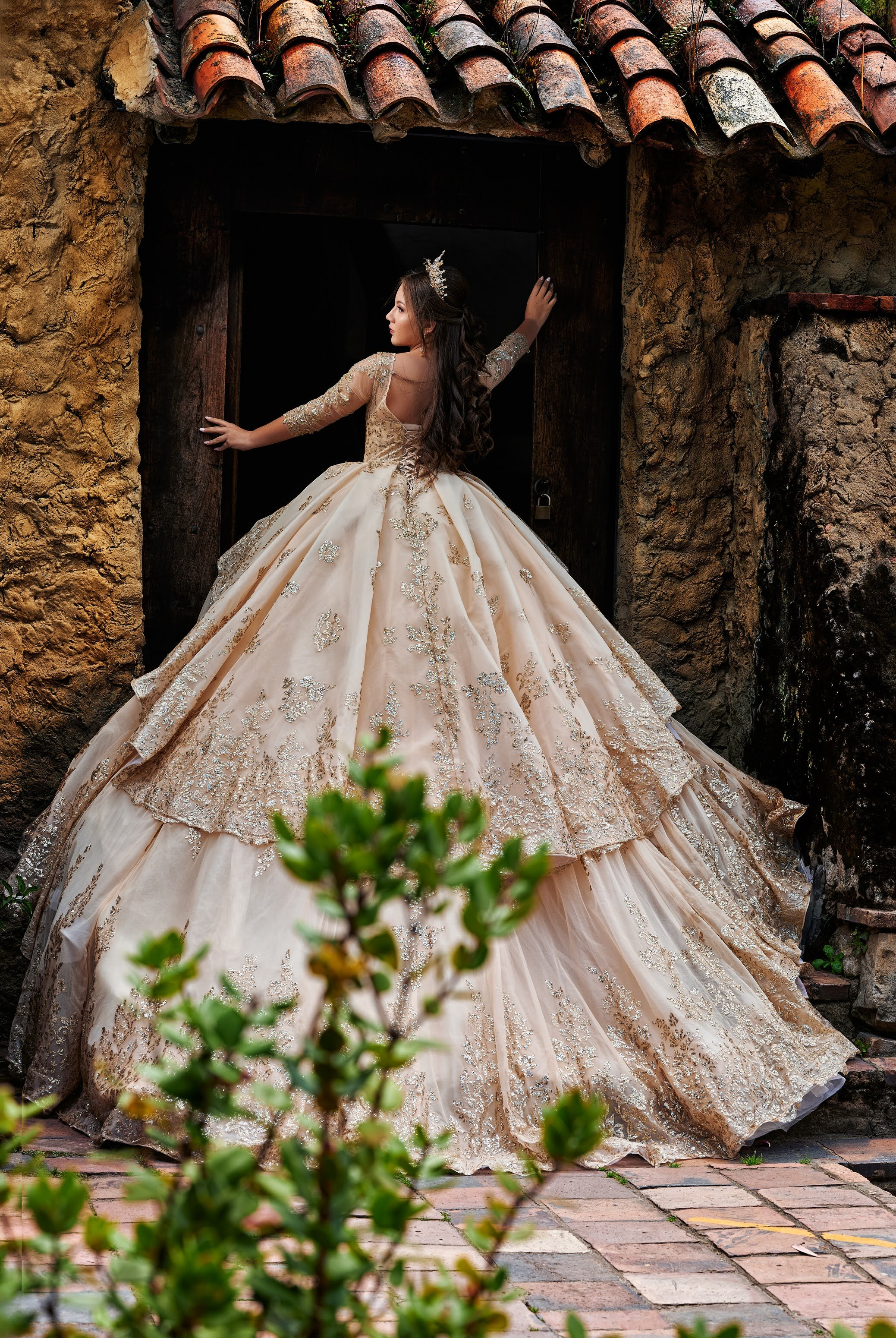 Mis 15 | Sesiones de Fotografía Modernas. Wedding Photography & Videography by ZZ Hendrick | Capturing Your Love Story in Colombia & USA