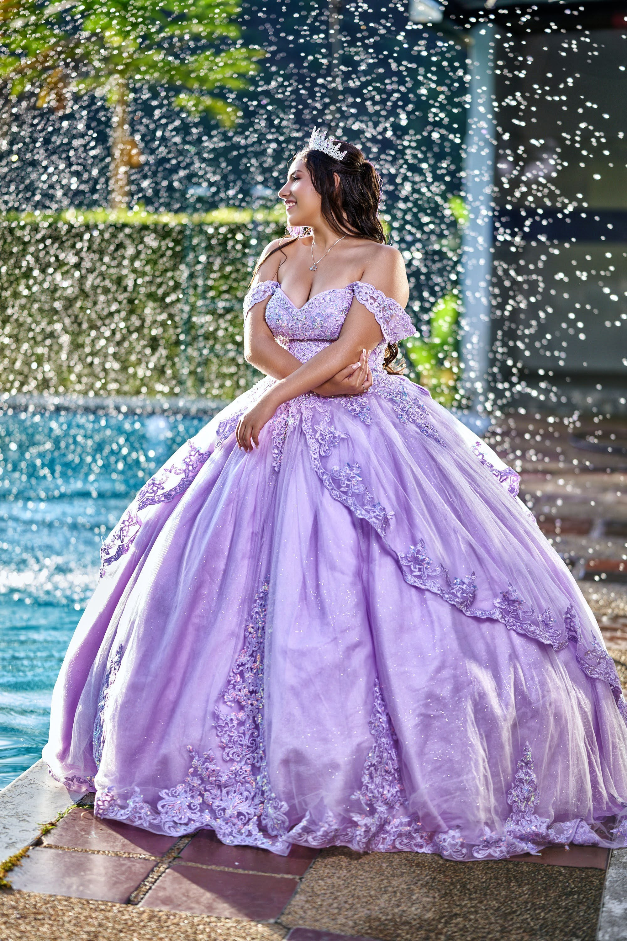 Mis 15 | Sesiones de Fotografía Modernas. Wedding Photography & Videography by ZZ Hendrick | Capturing Your Love Story in Colombia & USA