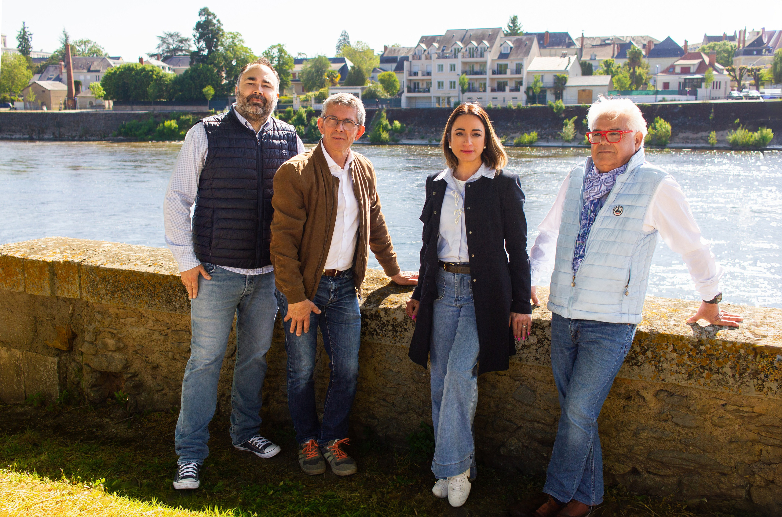 Photos d’équipe Capifrance Châtellerault. Профессиональный фотограф во Франции | Пуатье, Тур, Шательро | Семейная, портретная и корпоративная фотосъёмка
