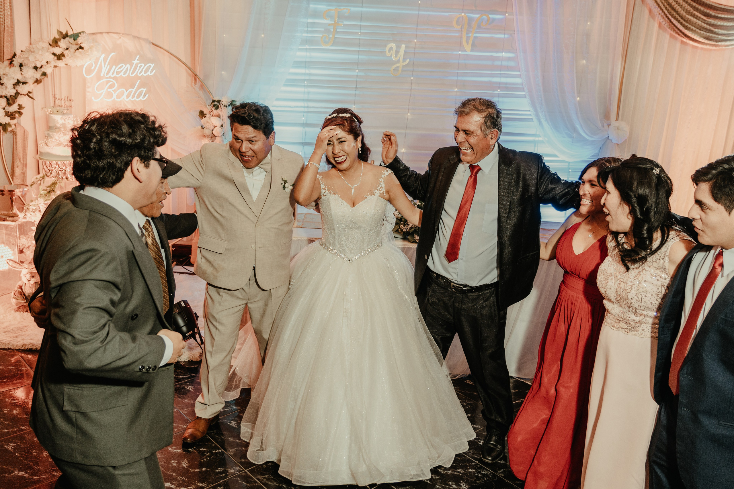 VANESSA + FRANKLIN BODA RELIGIOSA. Studio KVTA | Fotografía y Video de Bodas en Arequipa