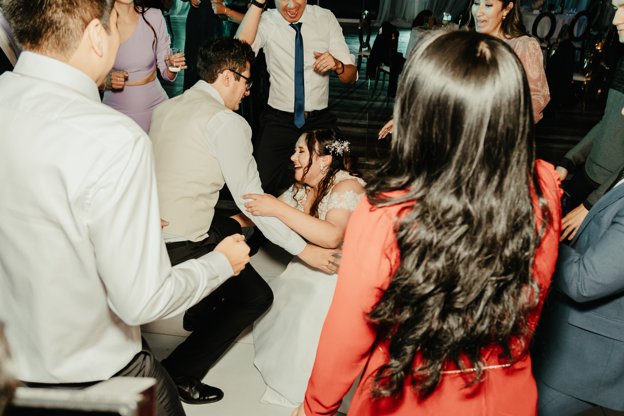 VANIA + LUIS BODA CIVIL. Studio KVTA | Fotografía y Video de Bodas en Arequipa
