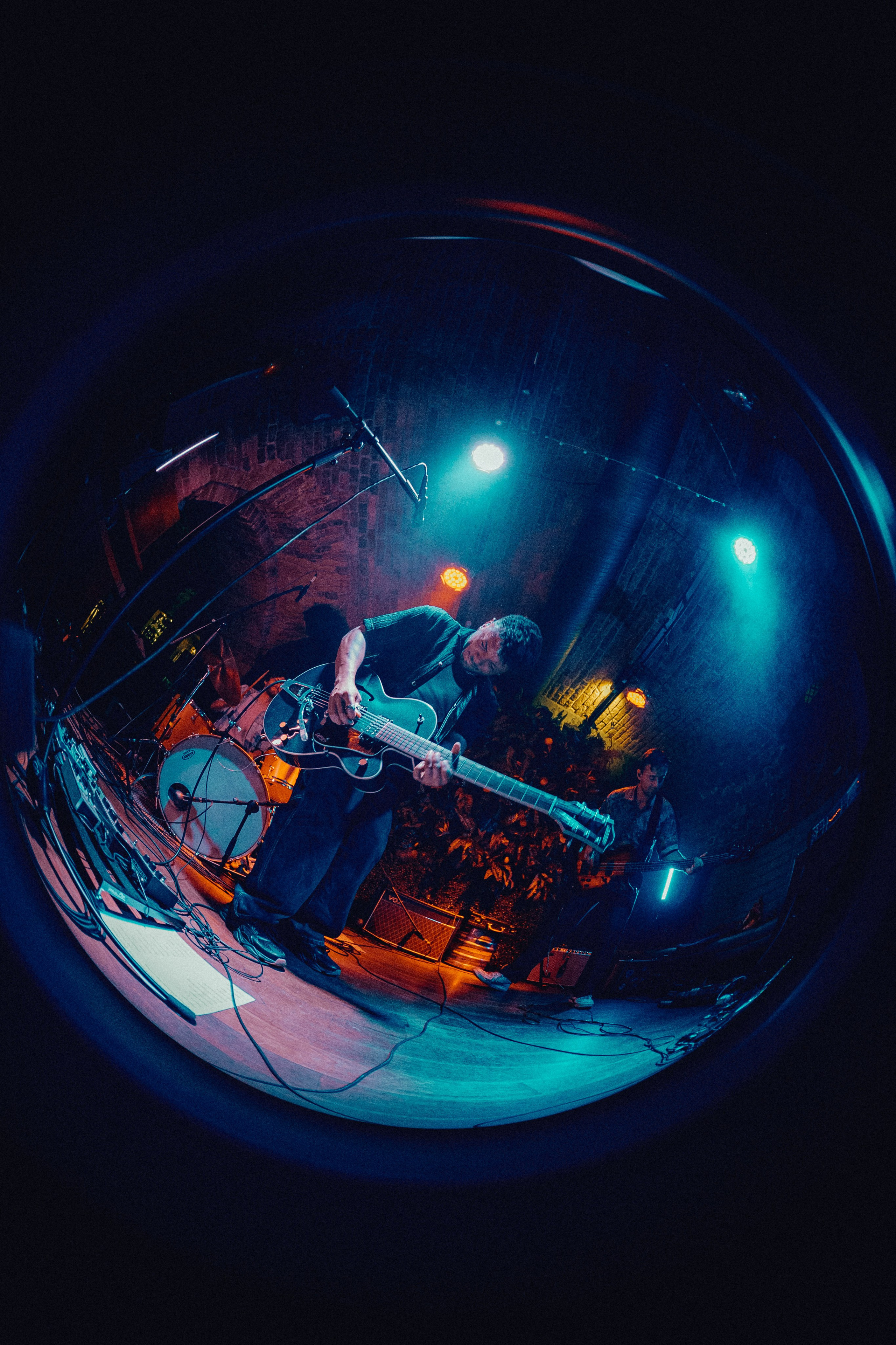 MoonShot. Concert and portrait photographer in Prague
