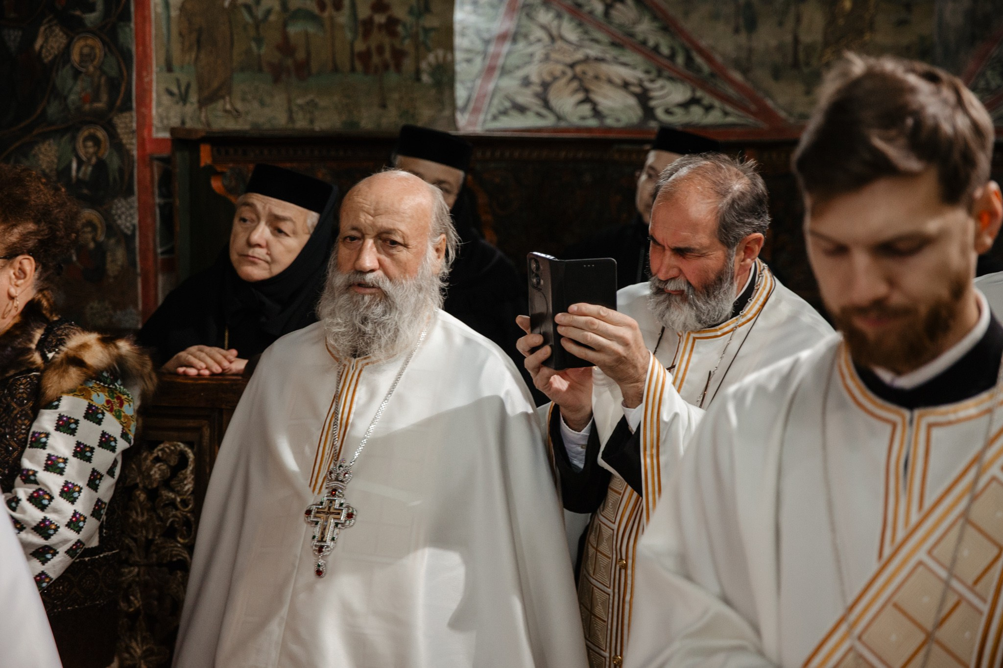 Nunta de Poveste la Sucevița: Cristi și Andreea. Servicii foto-video profesionale, pentru momente de neuitat