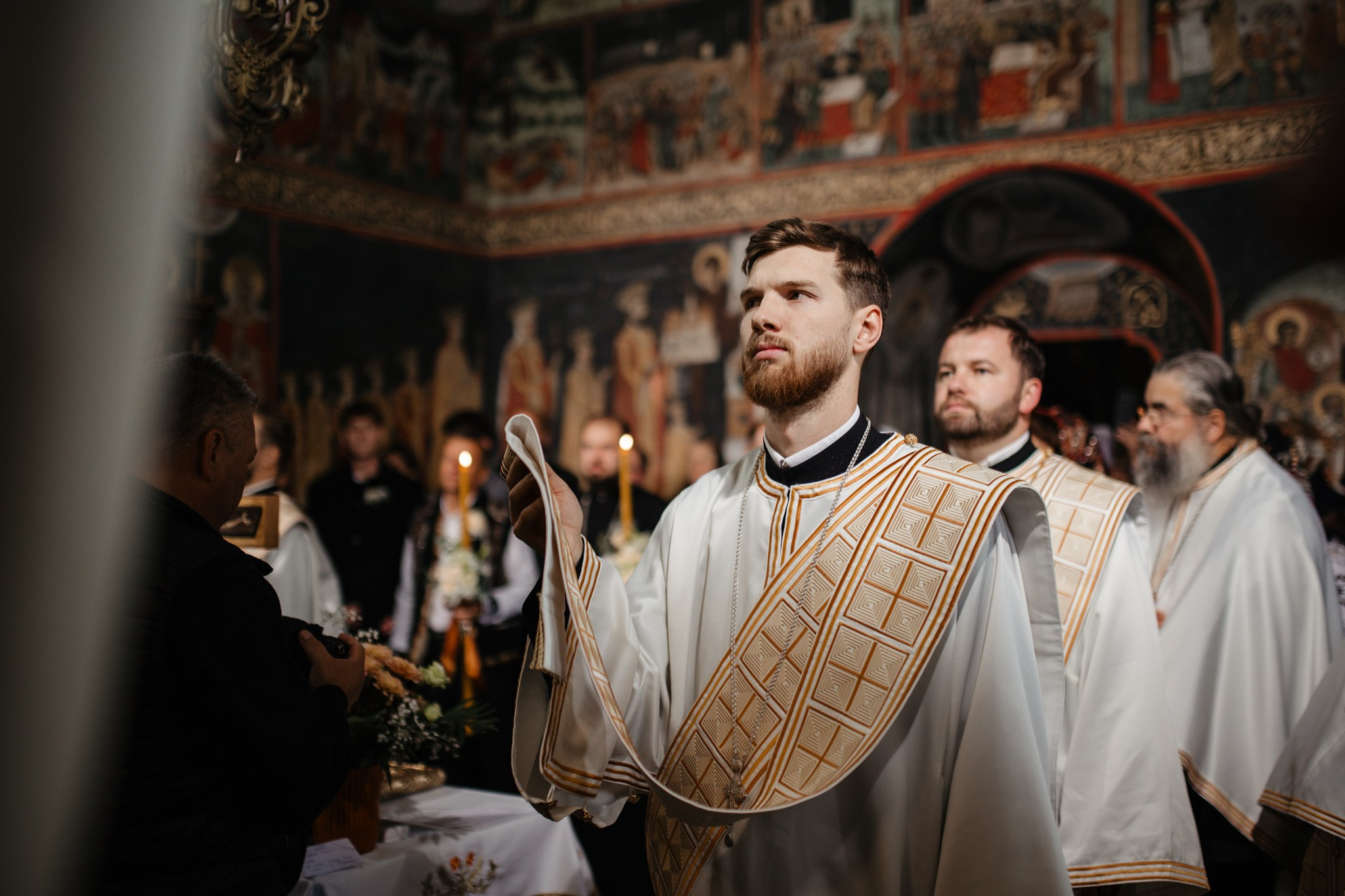 Nunta de Poveste la Sucevița: Cristi și Andreea. Servicii foto-video profesionale, pentru momente de neuitat