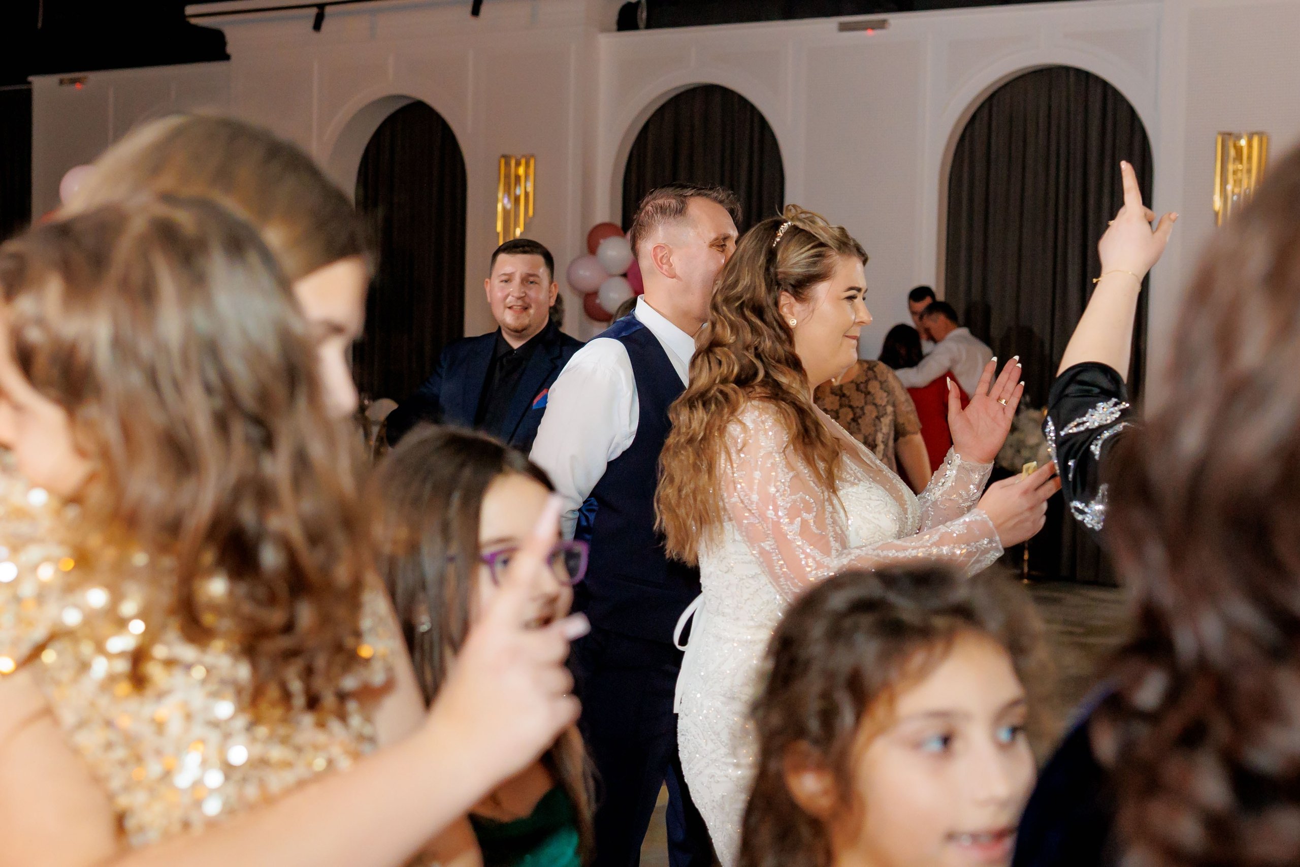 Povestea voastră, regizată de noi |Cristi Turculet Videograf Nuntă Suceava | wedding highlight. Servicii foto-video profesionale, pentru momente de neuitat