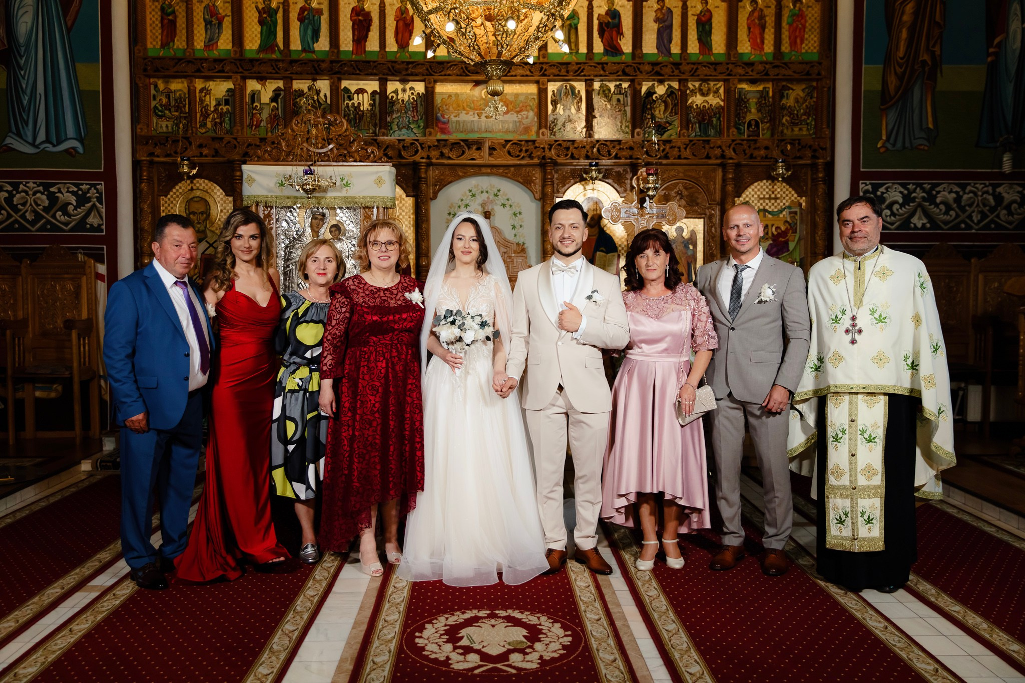 Ioana & Ionuț | Nuntă de poveste la Păstrăvăria Poiana din Mălini județul Suceava. Servicii foto-video profesionale, pentru momente de neuitat