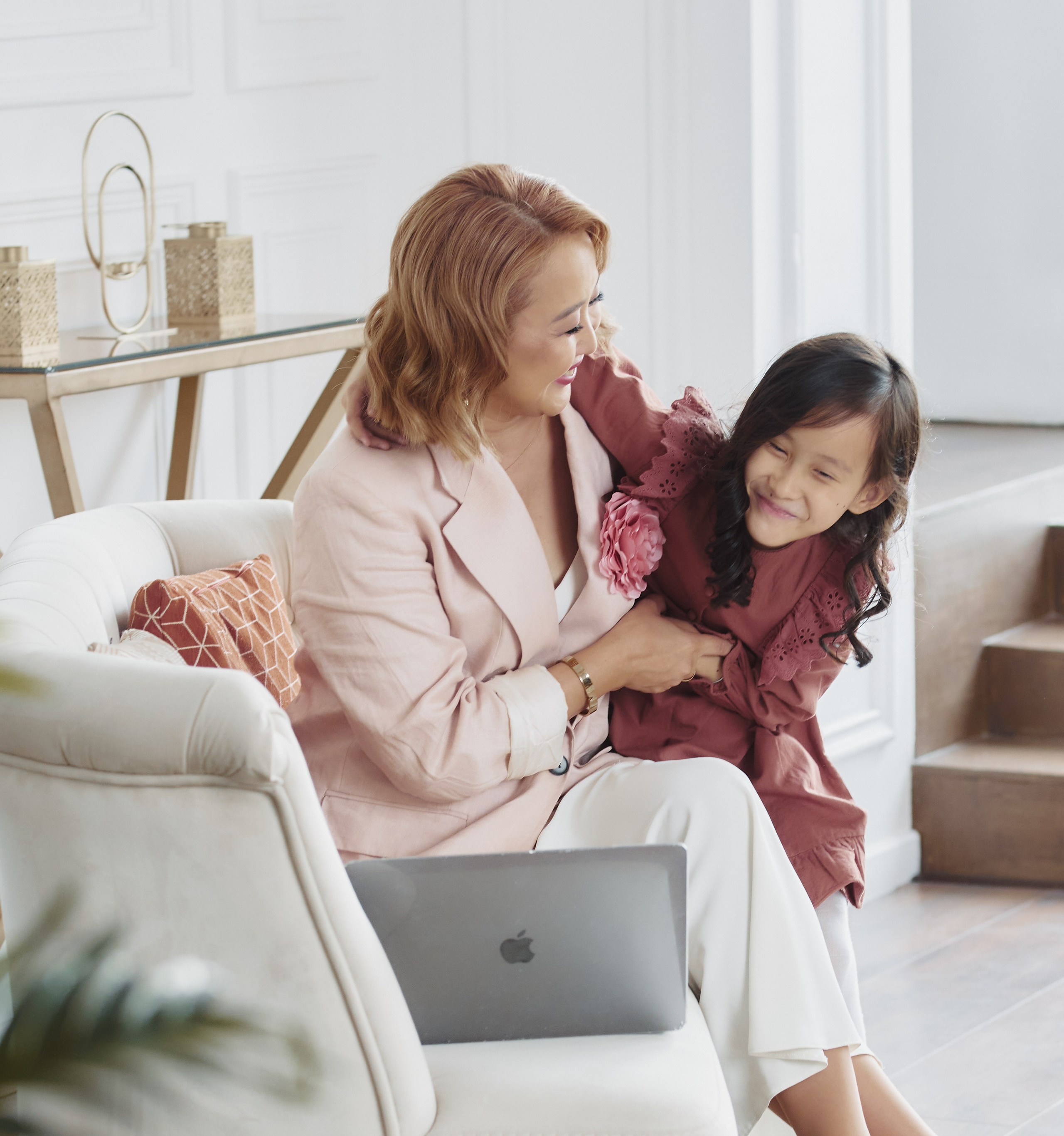 Дарика с девочками. Валерия Вартанова. Фотограф