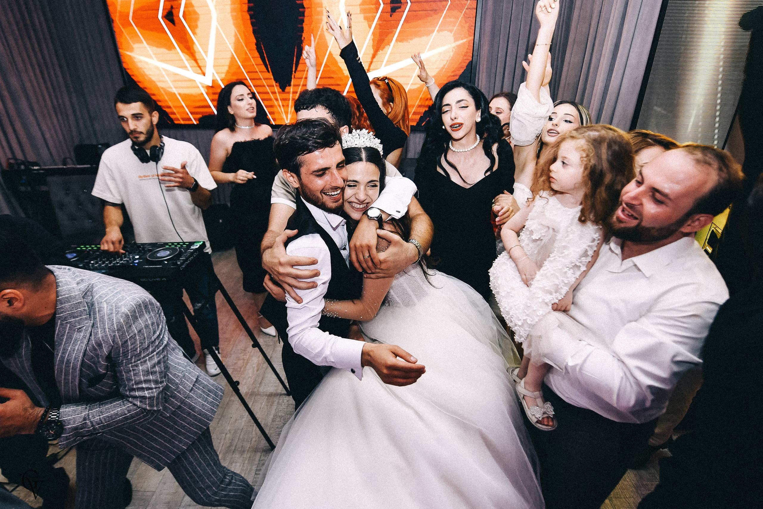 Paruyr & Nina. Wedding photos and video shooting in Armenia and all over the world!!! Photographer in Yerevan