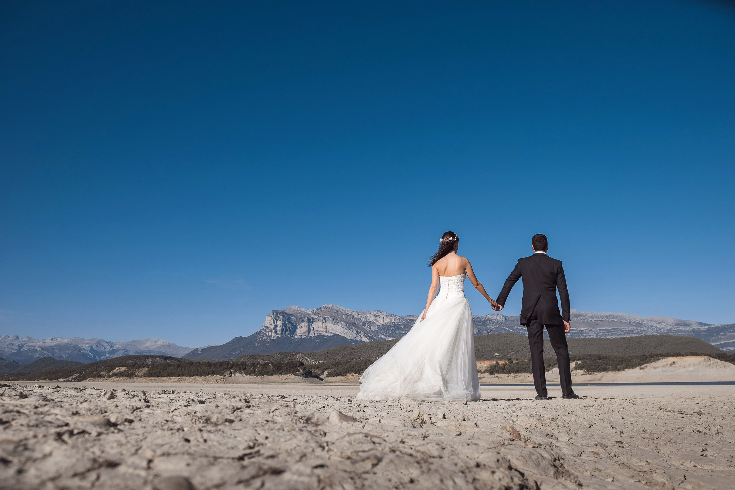 Postboda Morillo de Tou - Marta & Jorge - Fotografos boda Zaragoza. PIXLOVE - Fotógrafos de bodas Huesca Pirineos Zaragoza
