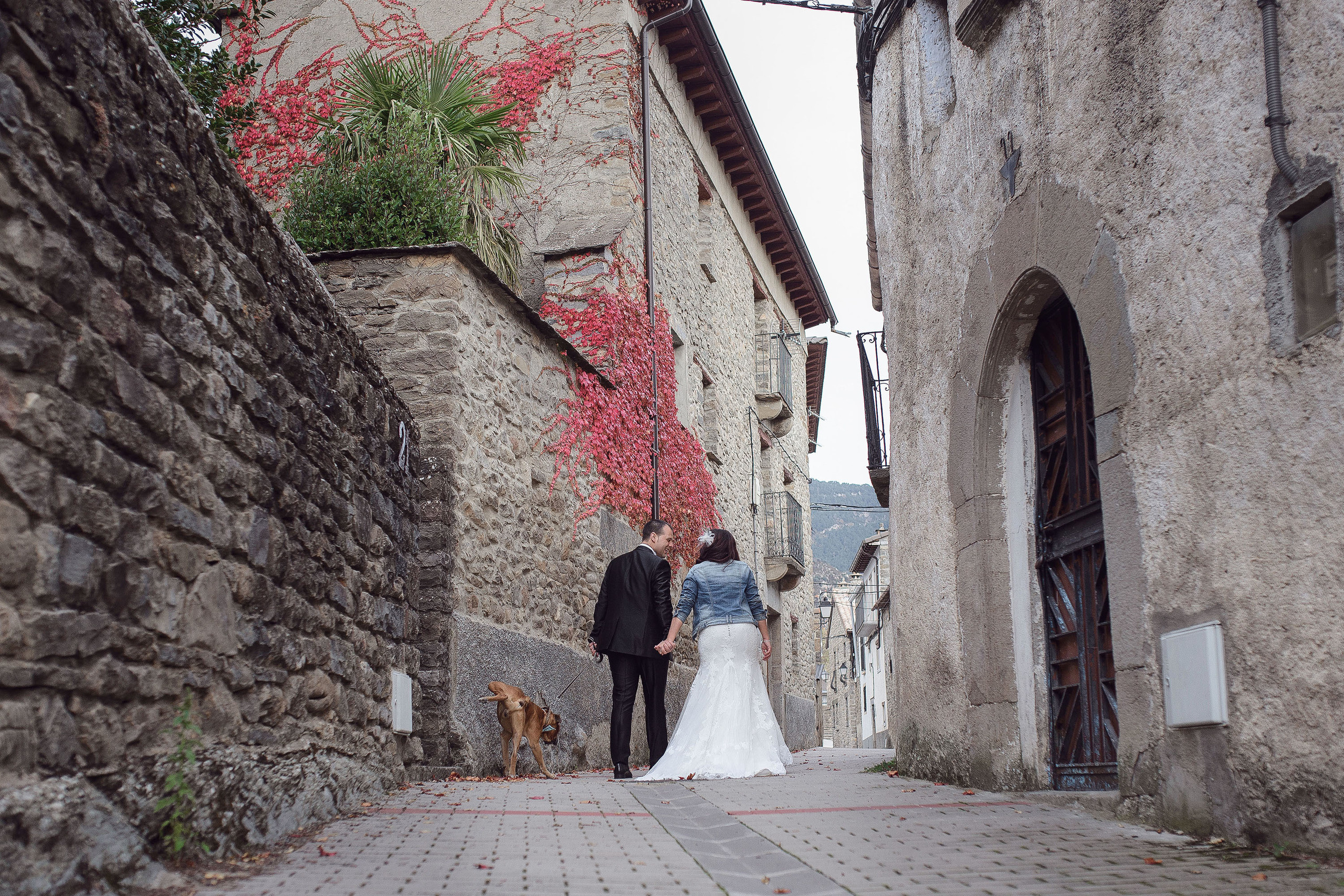 Postboda Arguis - Huesca / Maria y Jose / Fotografo bodas Huesca. PIXLOVE - Fotógrafos de bodas Huesca Pirineos Zaragoza